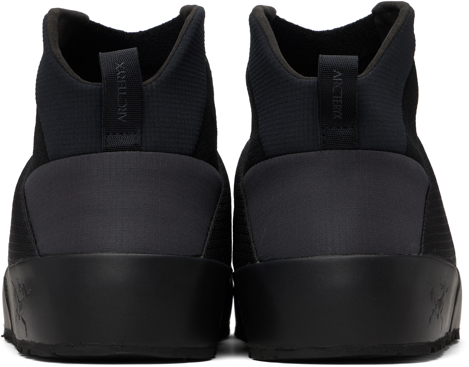 Arc'teryx: Black Kragg Insulated Sneakers | SSENSE