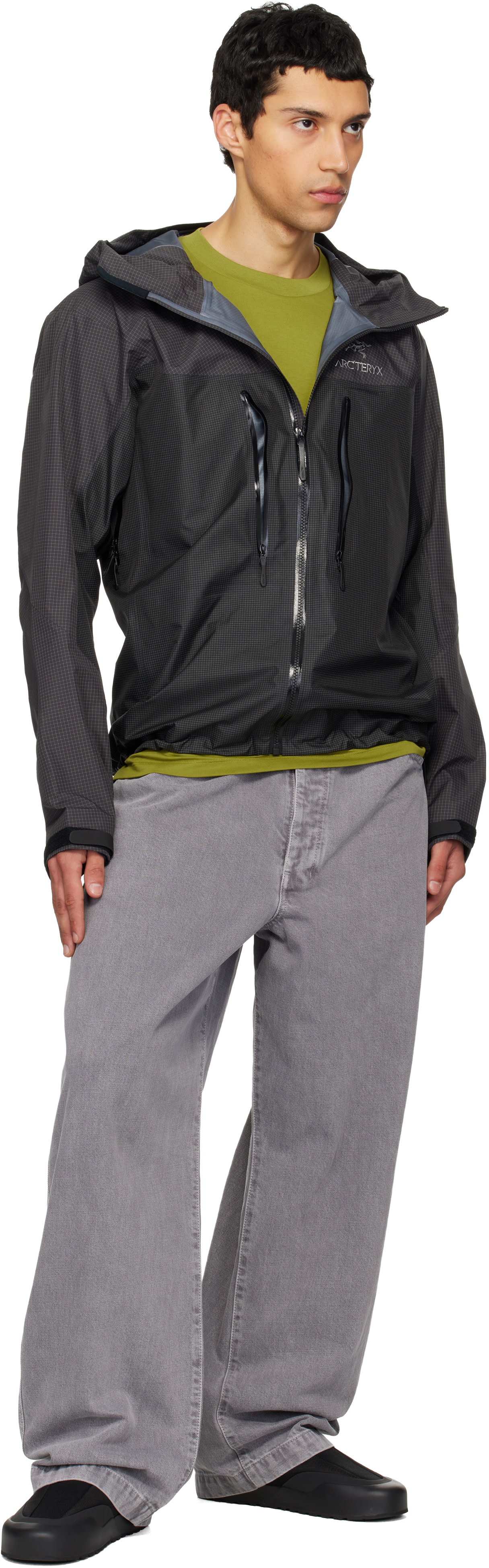 Arc'teryx: Black Kragg Insulated Sneakers | SSENSE