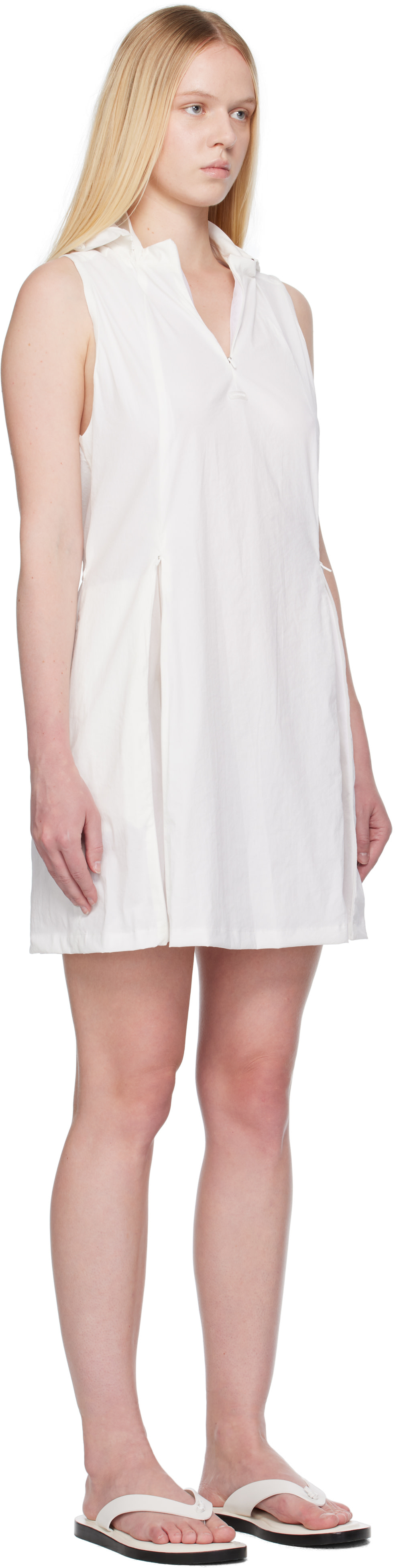AMOMENTO - Robe courte blanche en nylon à capuche