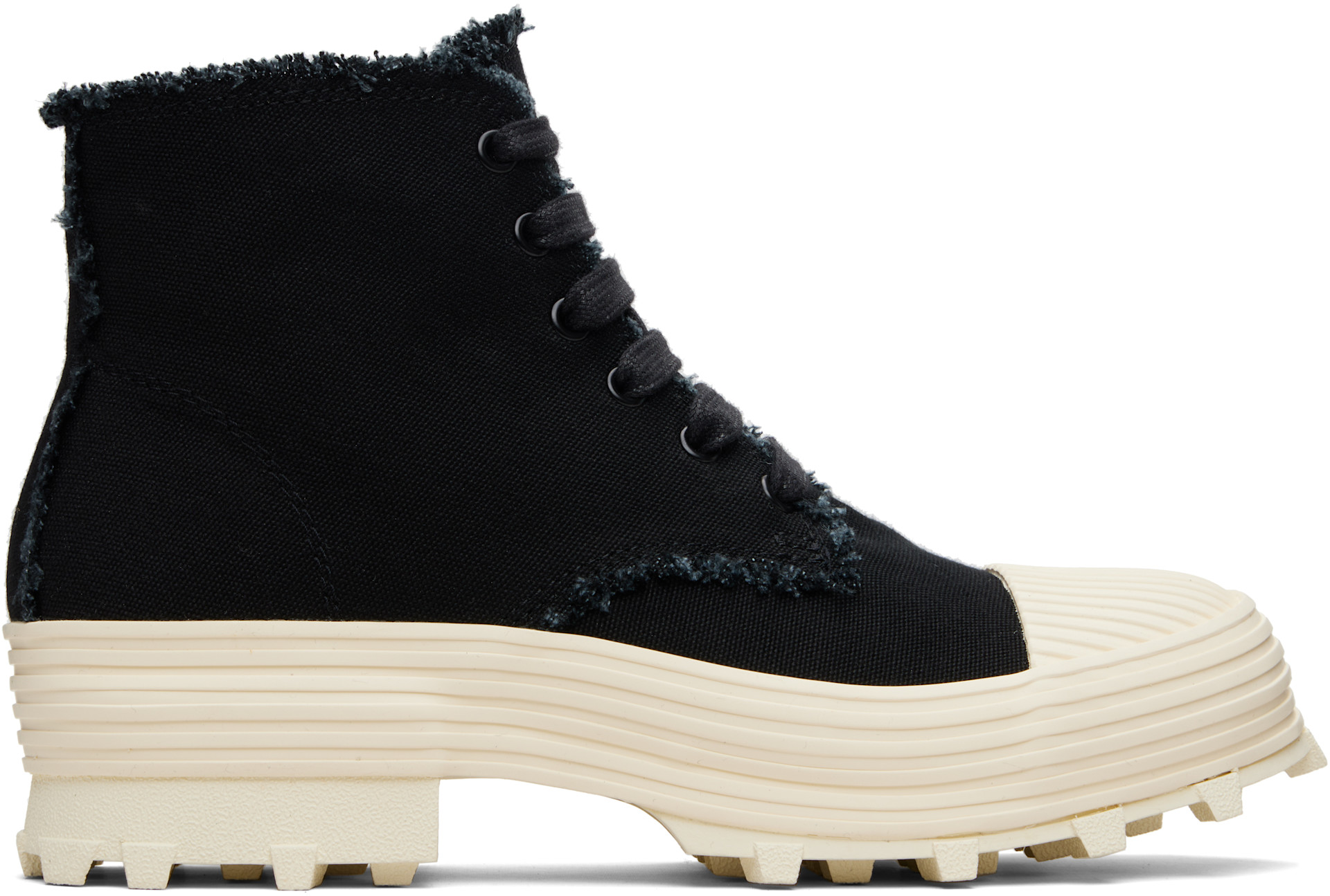 CAMPERLAB: ブラック Traktori スニーカー | SSENSE 日本