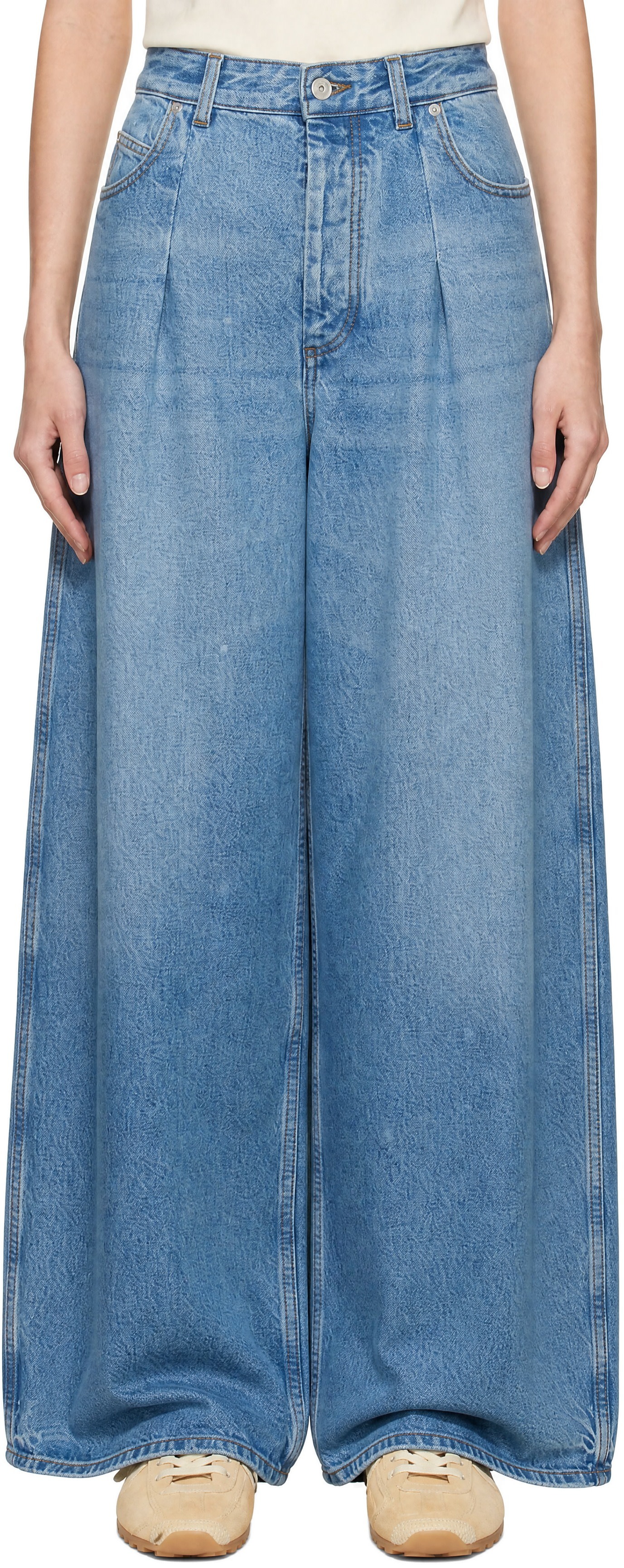 JACQUEMUS: Blue 'The Ovalo de-Nîmes denim' Jeans | SSENSE