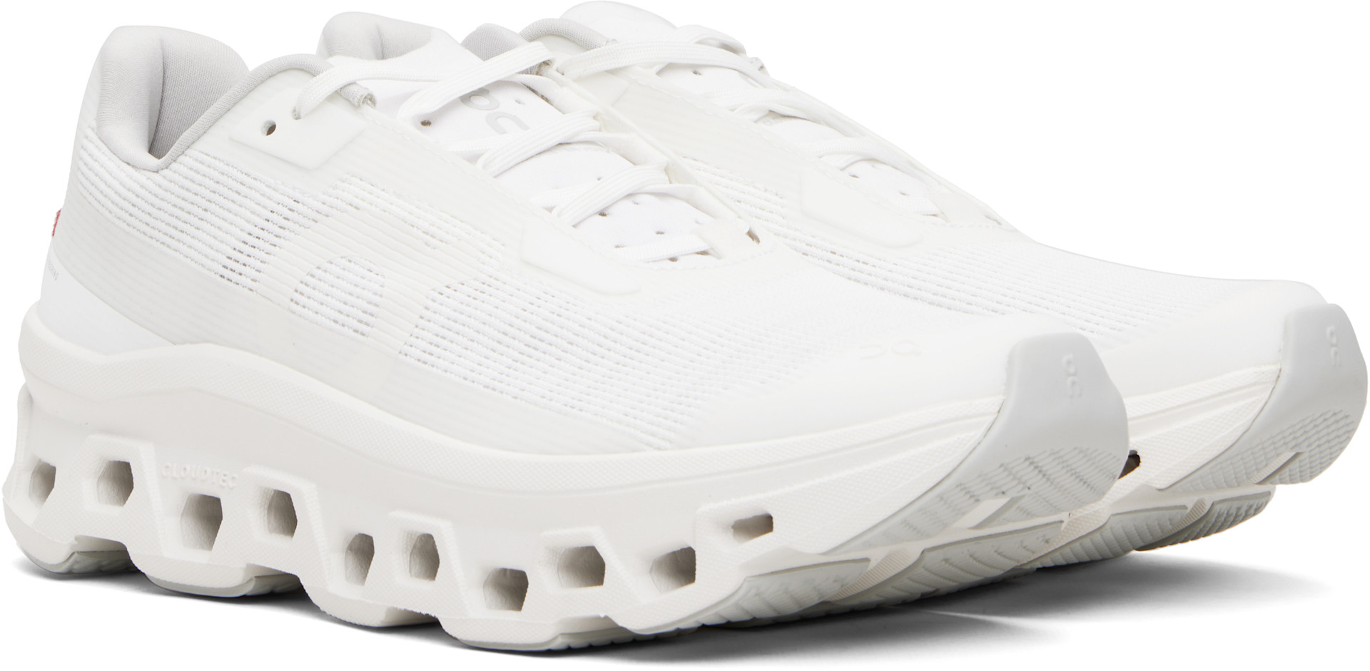 On - Baskets Cloudmonster Void blanches