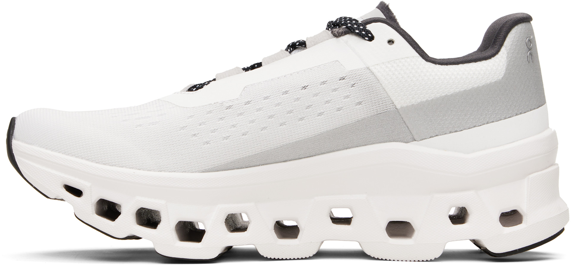 On - Baskets Cloudmonster blanches