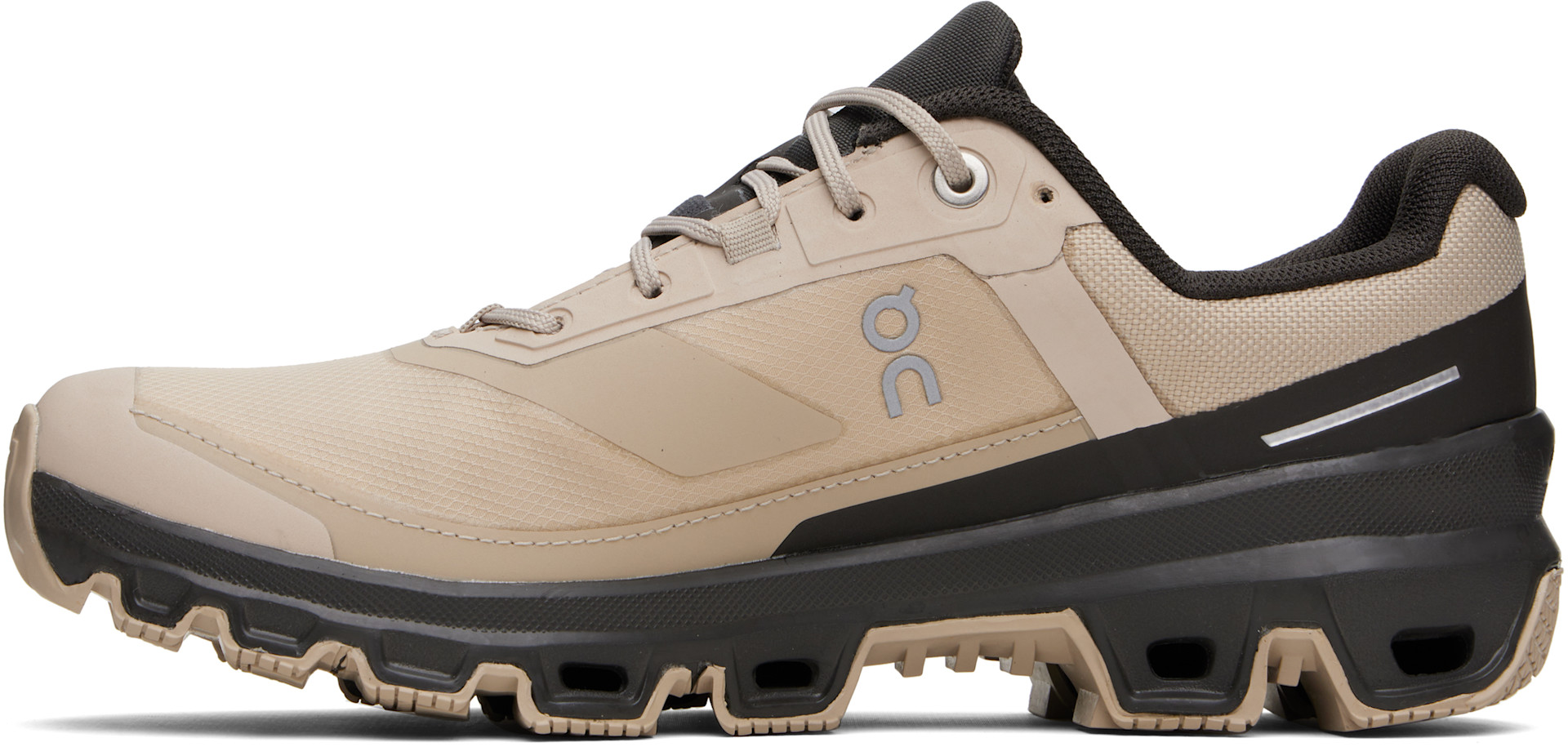 On - Baskets imperméables Cloudventure DNA beiges