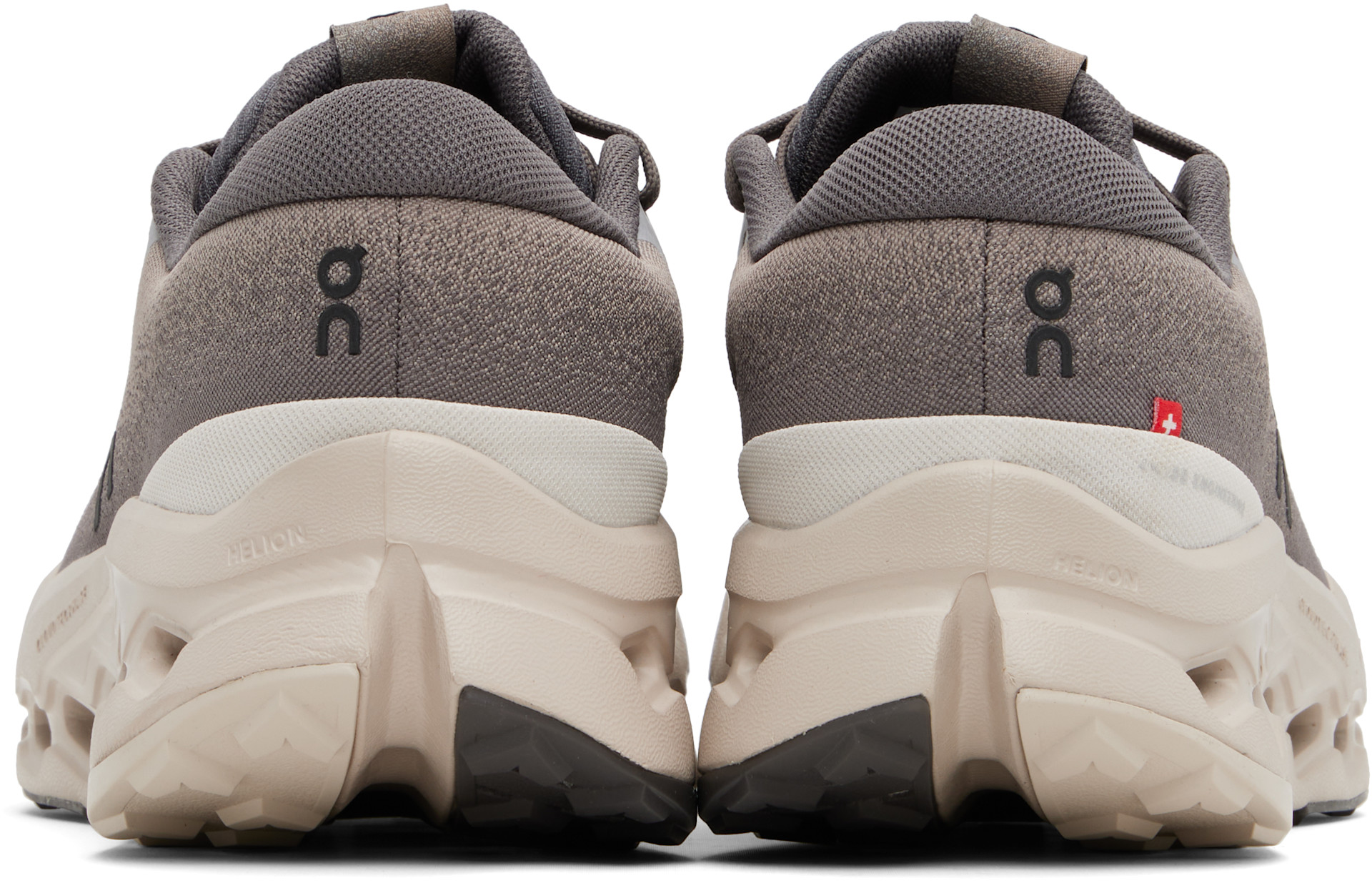 On: グレー Cloudsurfer Trail 2 Waterproof スニーカー | SSENSE 日本