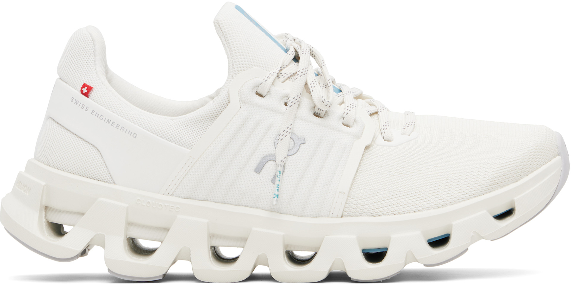 On - Baskets Cloudswift 4 AD blanc cassé