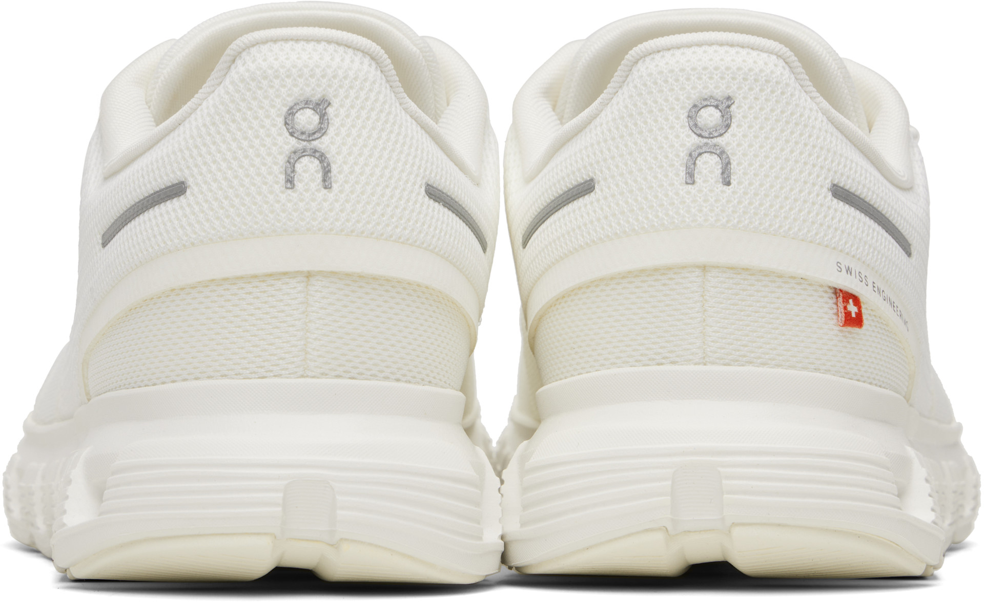 On - Baskets Cloud 6 blanches
