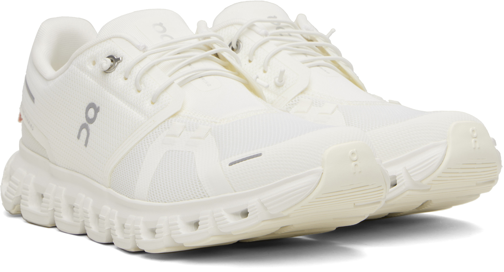 On - Baskets Cloud 6 blanches