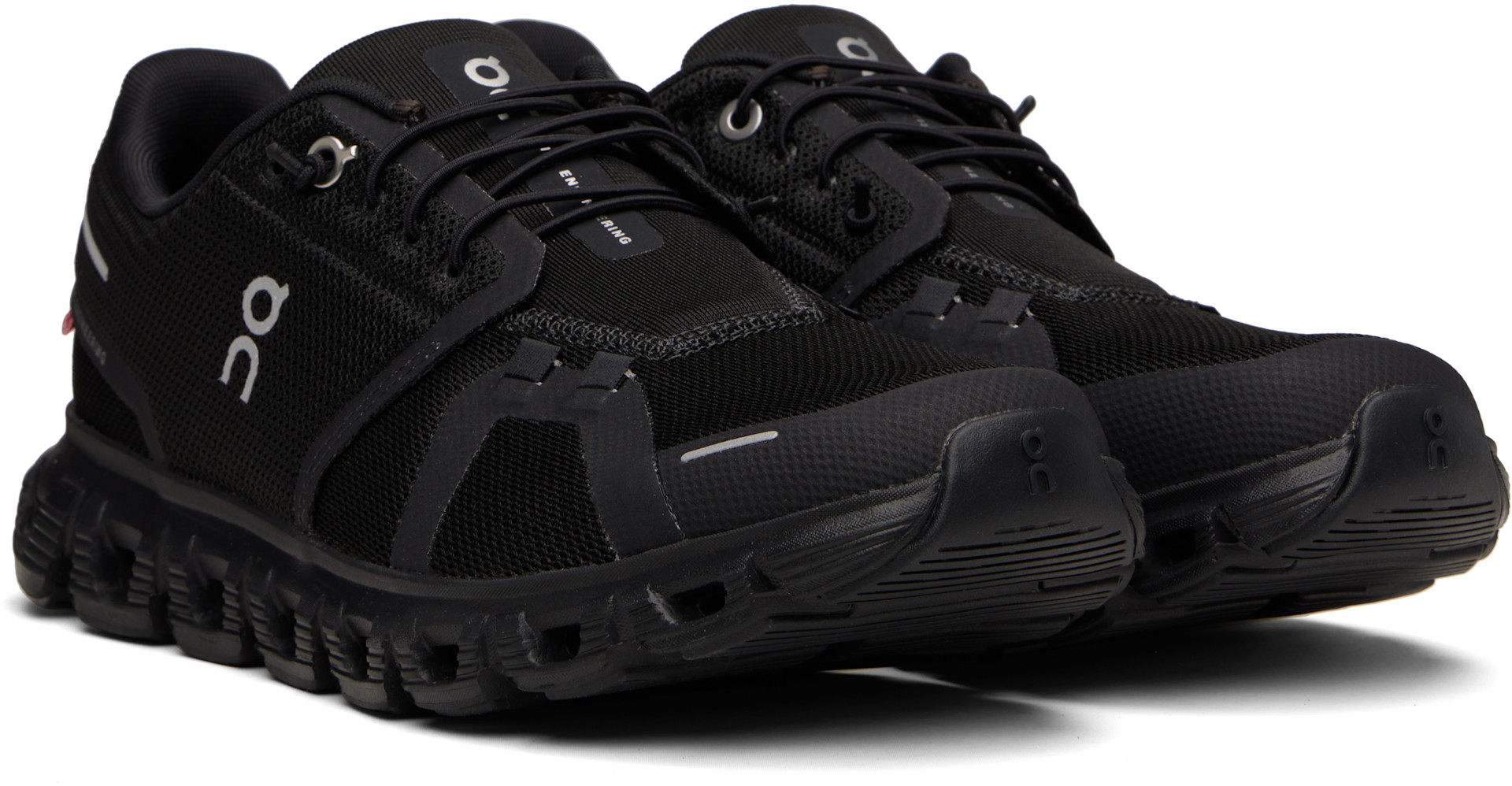 On - Baskets Cloud 6 noires