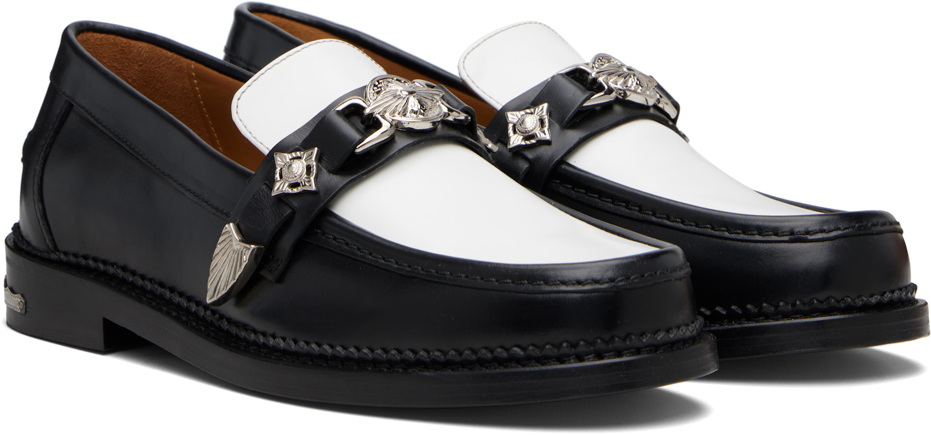 4*2様 【EXCLUSIVE】TOGA VIRILIS l bangl Toga Virilis: SSENSE Exclusive Black & White Metal Loafers | SSENSE