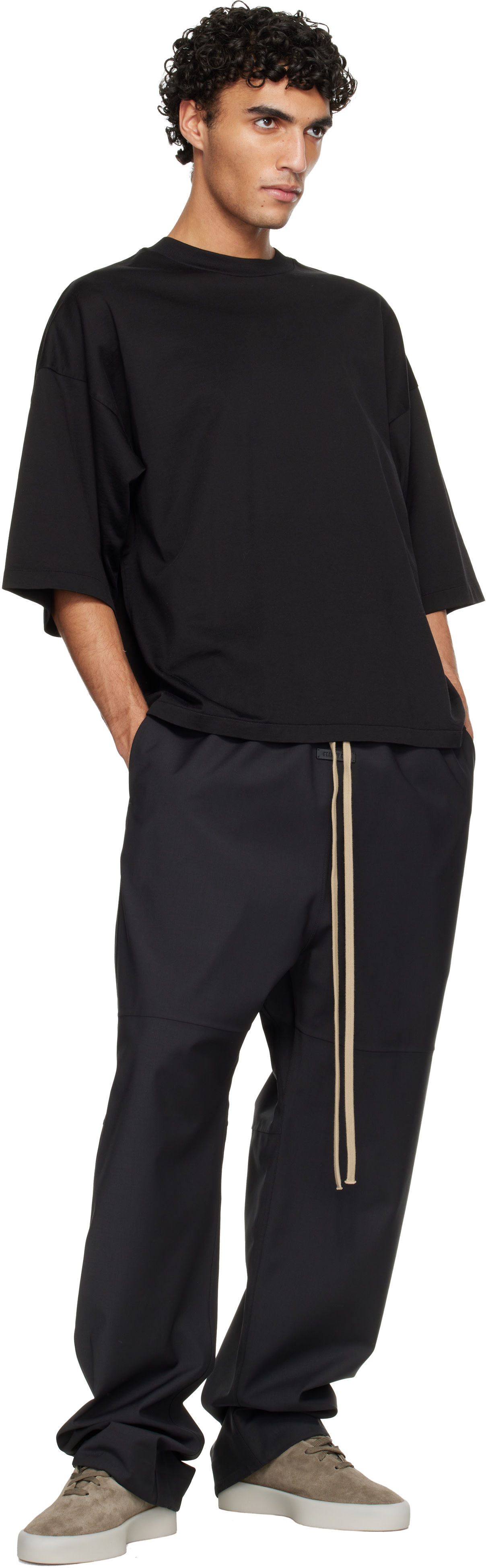 Fear of God: ブラック Relaxed S/S Tシャツ | SSENSE 日本