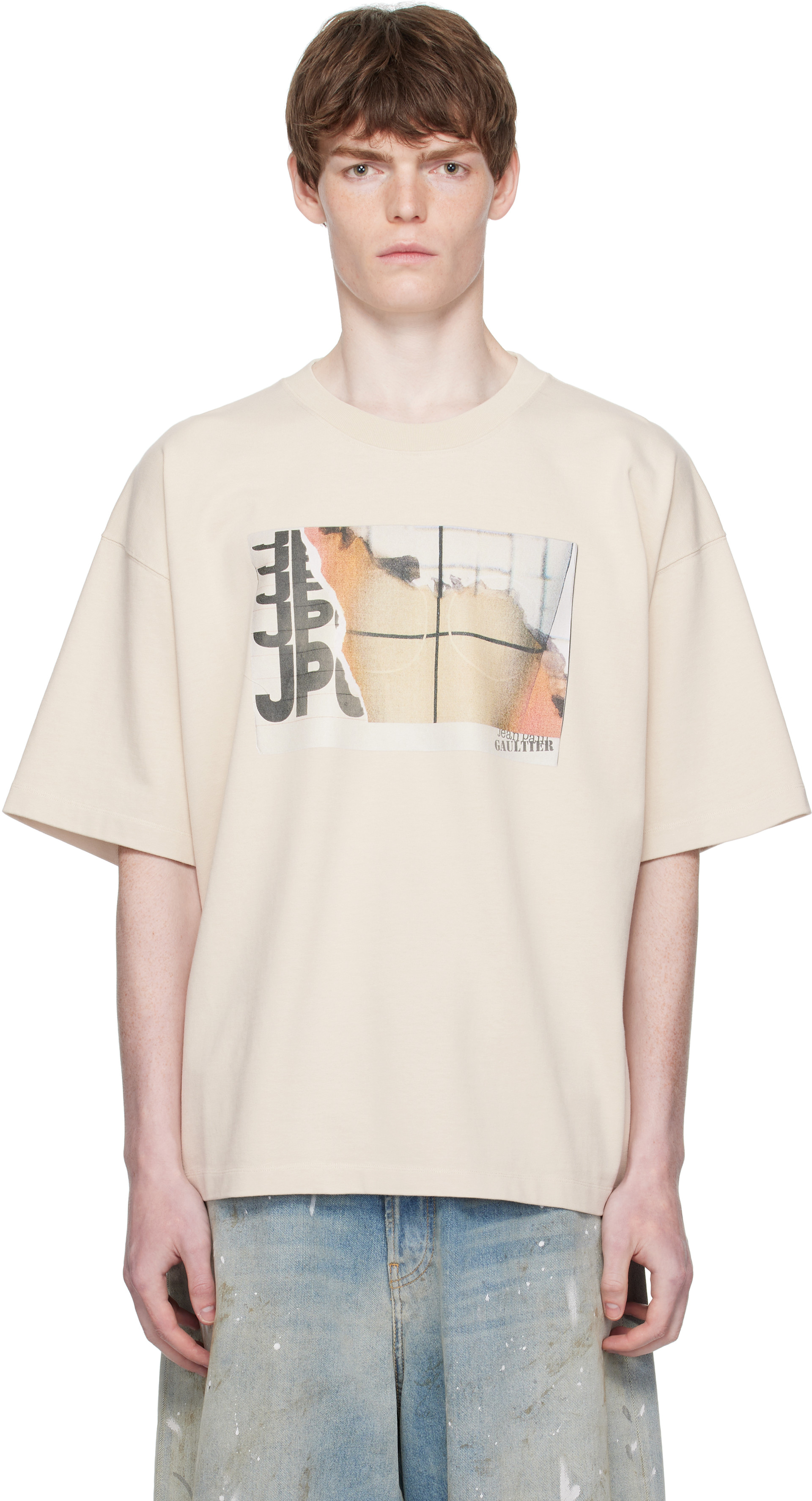 Jean Paul Gaultier: ベージュ Printed Fire オーバーサイズ Tシャツ