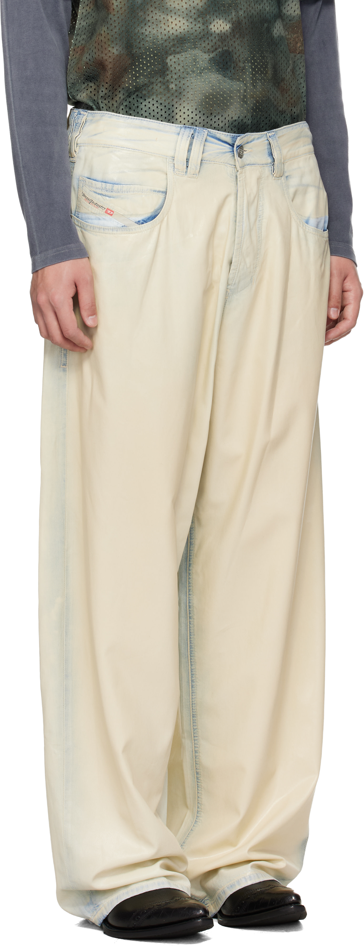 Diesel: Blue & Off-White Regular Waist 1997 D-Enim-M Relaxed Jeans 