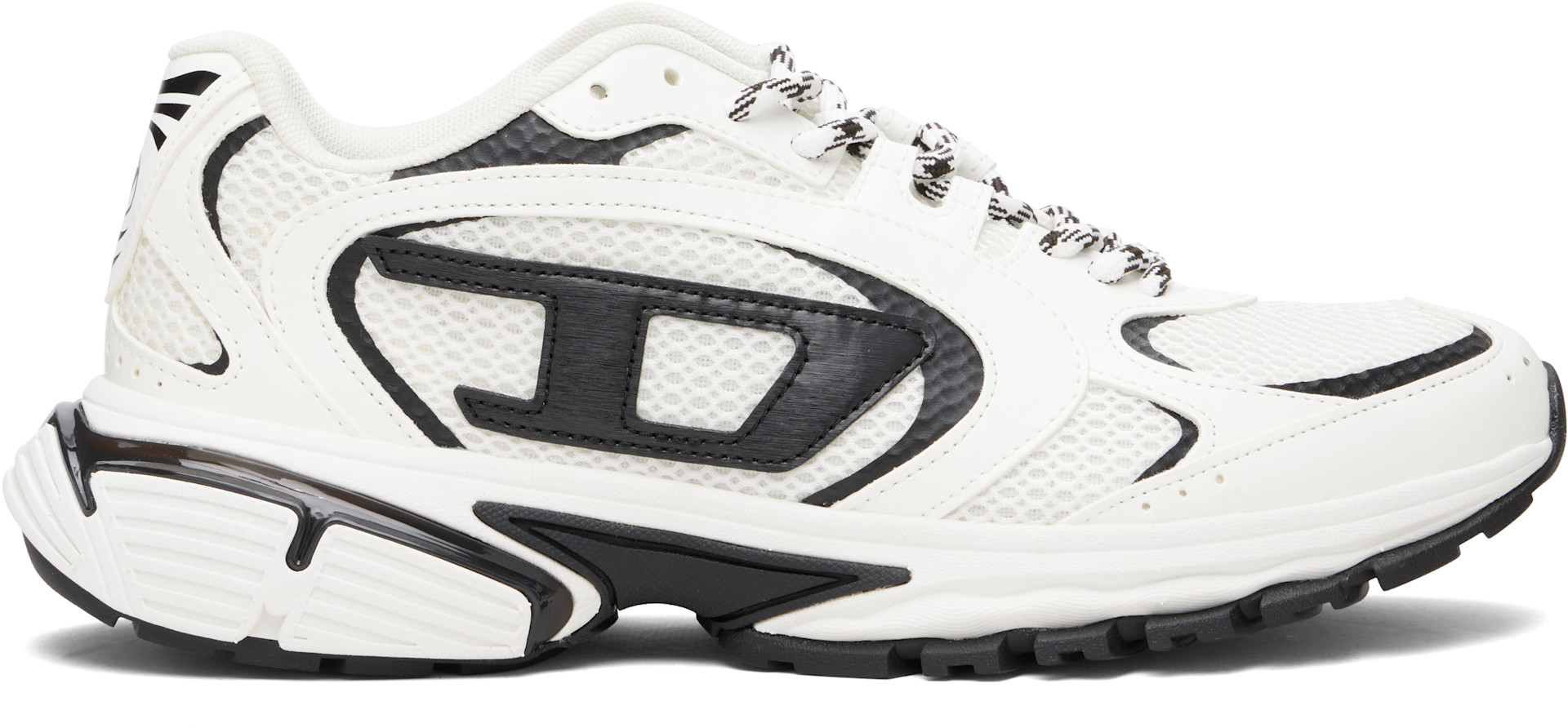 Diesel: ブラック＆ホワイト S-Pro-V-Dense ローカットスニーカー