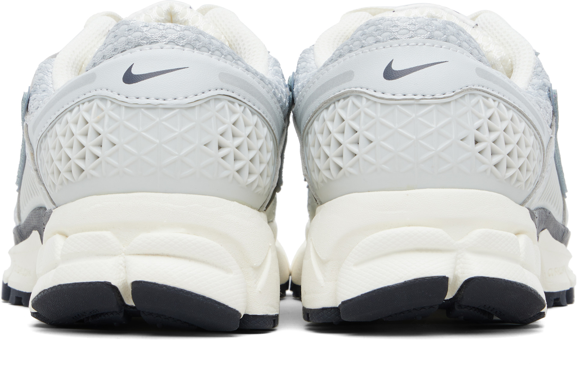 Nike - Baskets Zoom Vomero 5 grises
