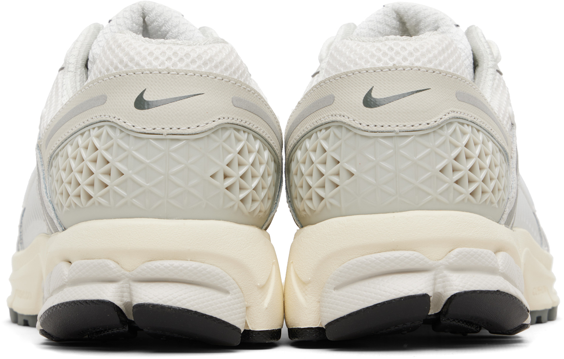 Nike - Baskets Zoom Vomero 5 SE grises