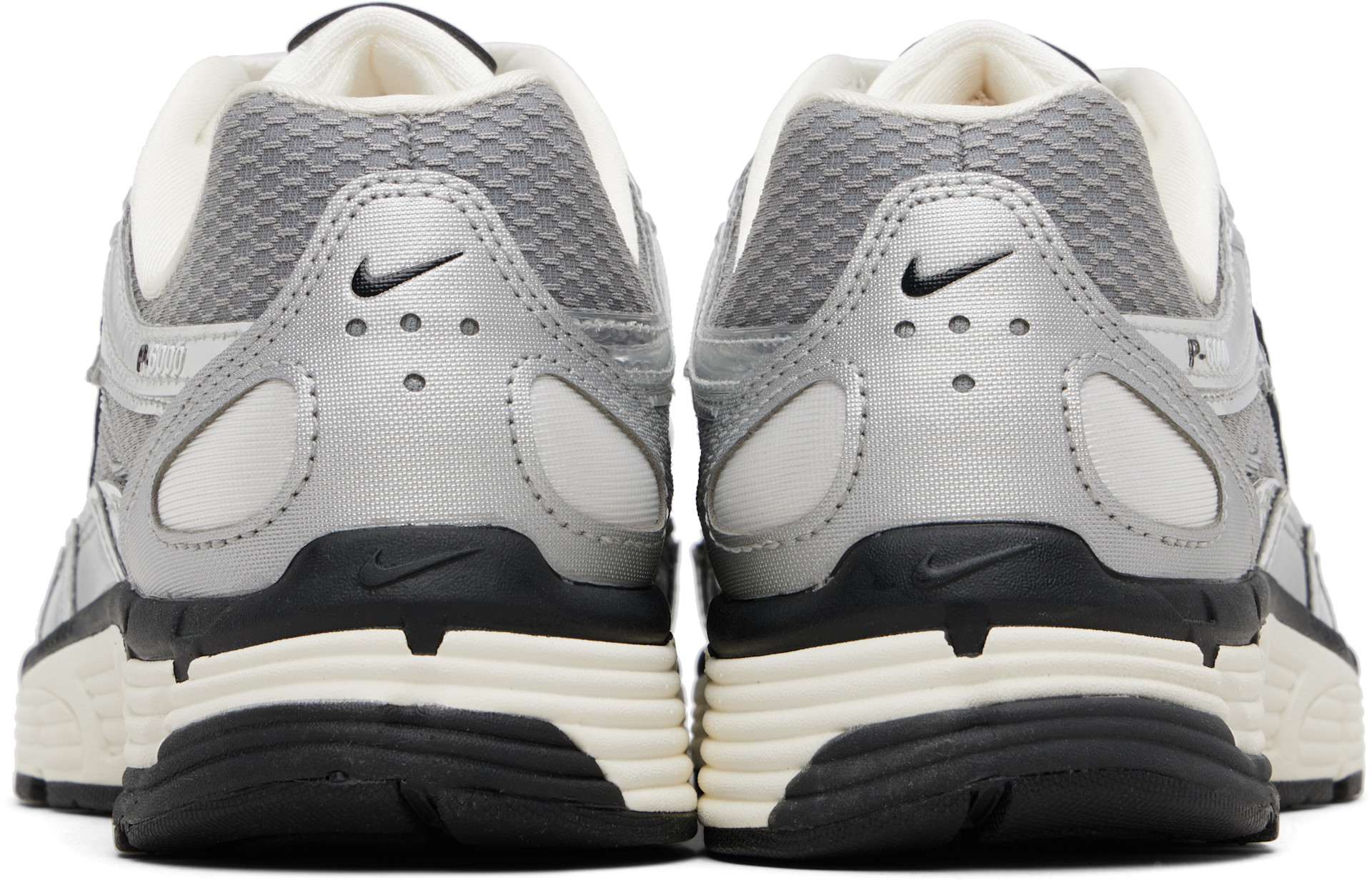 Nike - Baskets P-6000 gris et argenté