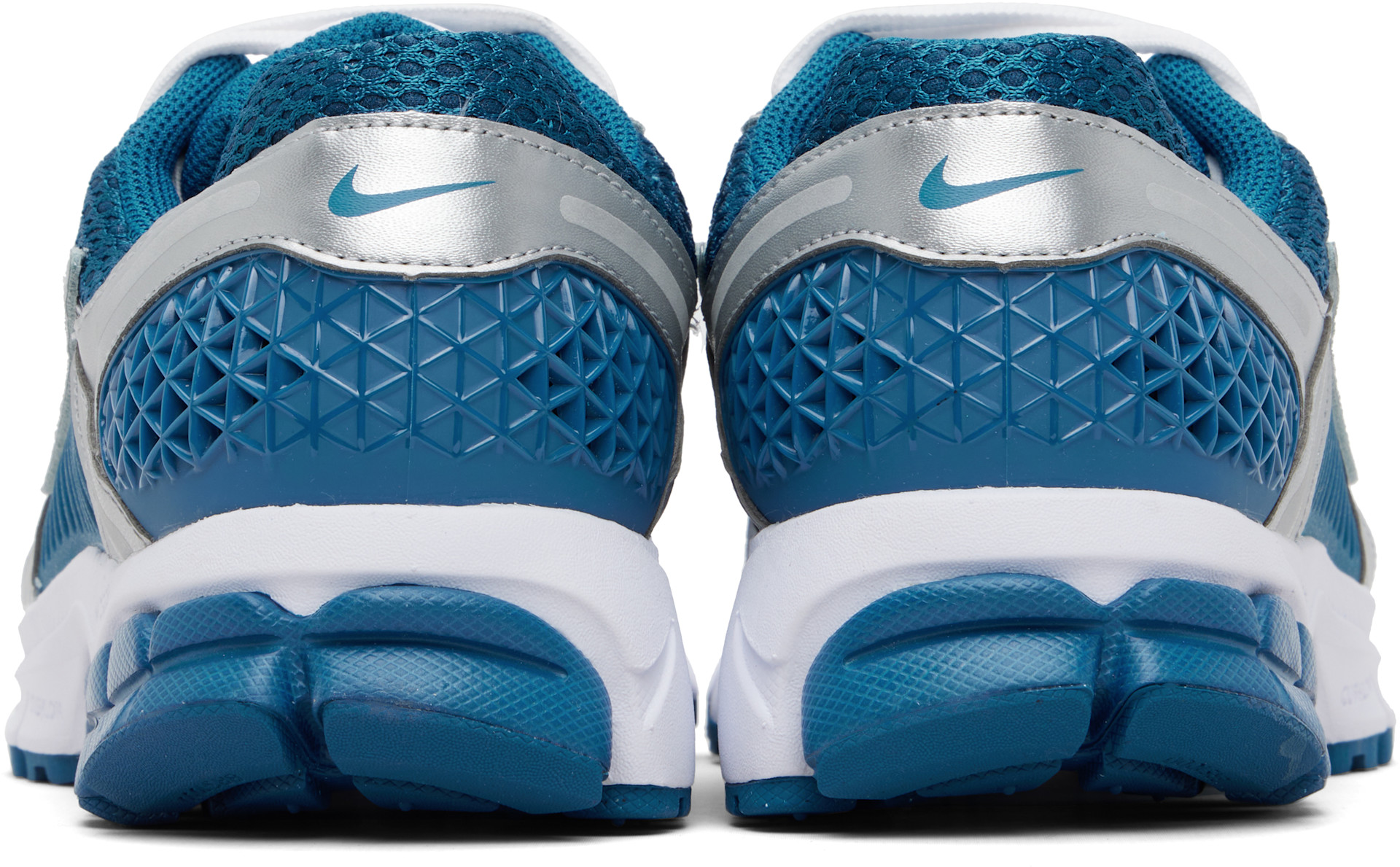 Nike: シルバー＆ブルー Zoom Vomero 5 スニーカー | SSENSE 日本