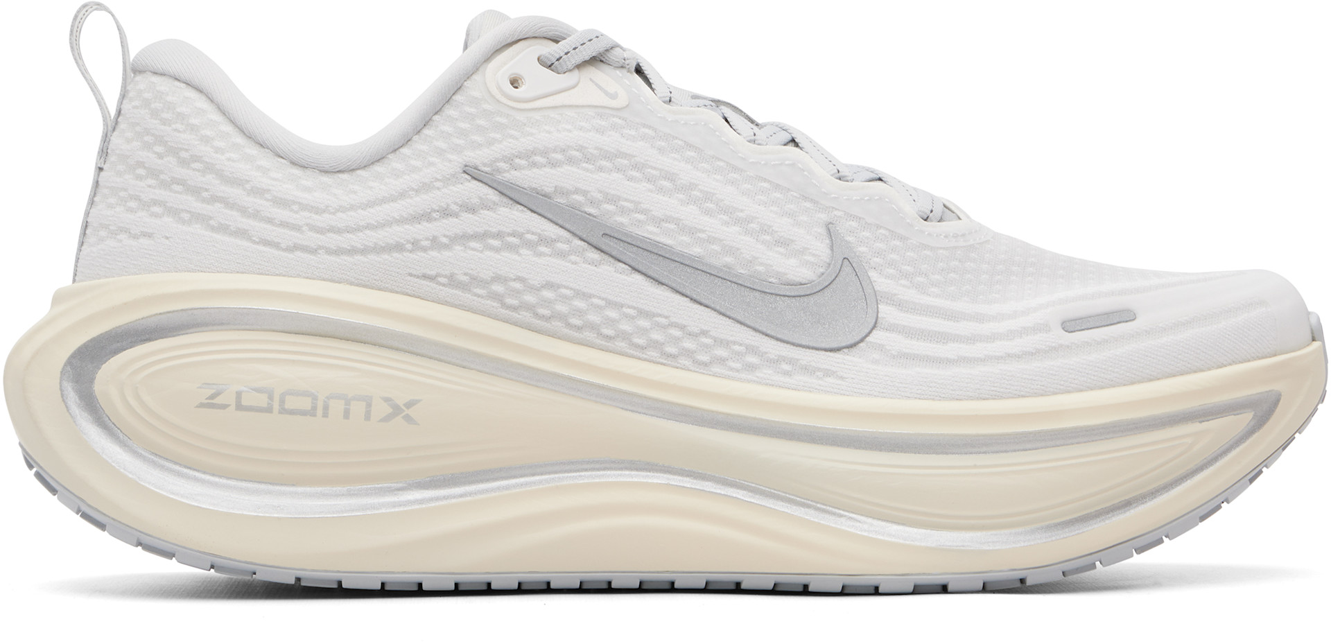 Nike - Baskets Vomero Plus blanc et gris