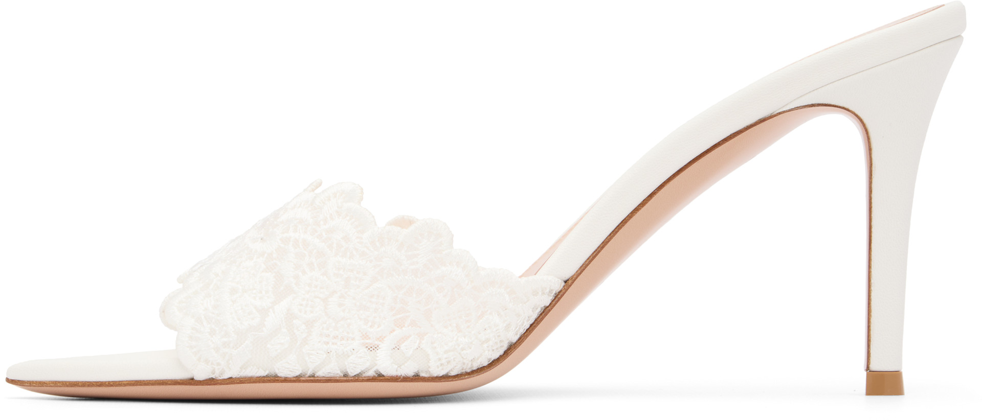 Gianvito Rossi ホワイトミュール Gianvito Rossi: White Yvonne Mule Heeled Sandals | SSENSE