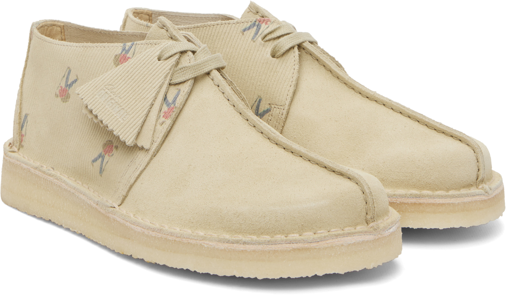 Clarks Originals Desert Trek ベージュ Clarks Originals: Beige Desert Trek Derbys | SSENSE