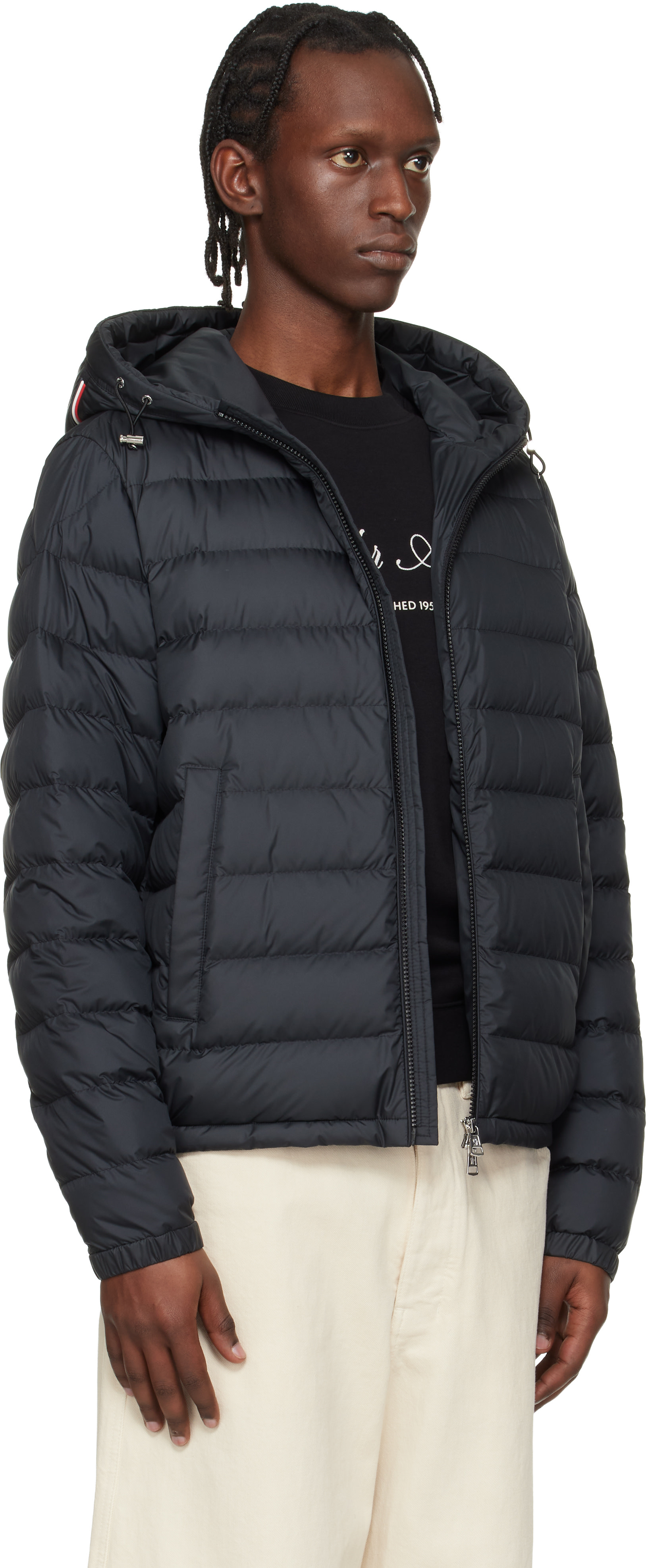 Moncler: ブラック Vermeille フード ショート ダウンジャケット