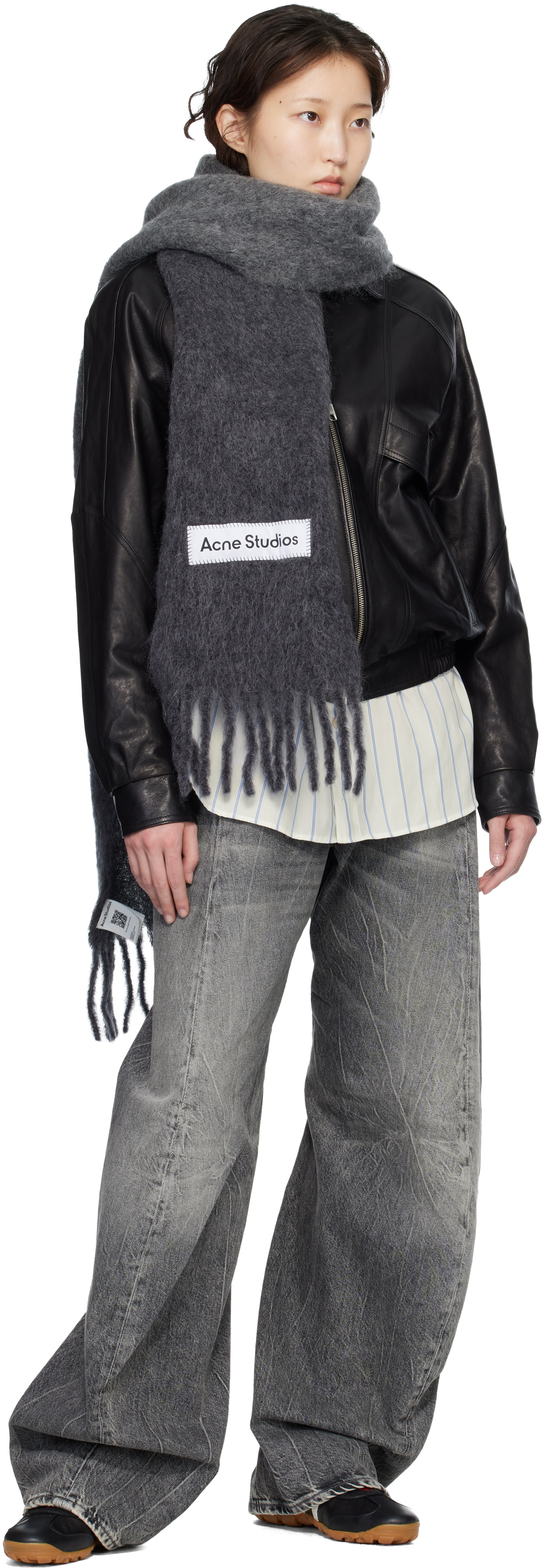 Acne Studios: グレー Wool Fringe マフラー | SSENSE 日本
