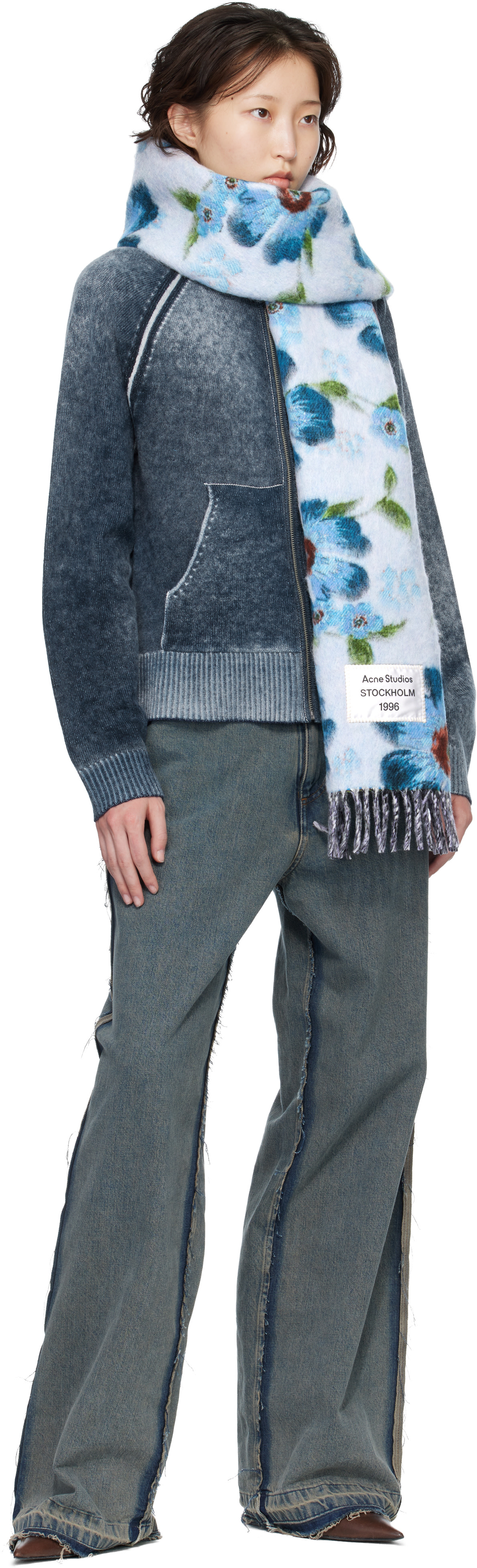Acne Studios - Écharpe bleue en laine à franges