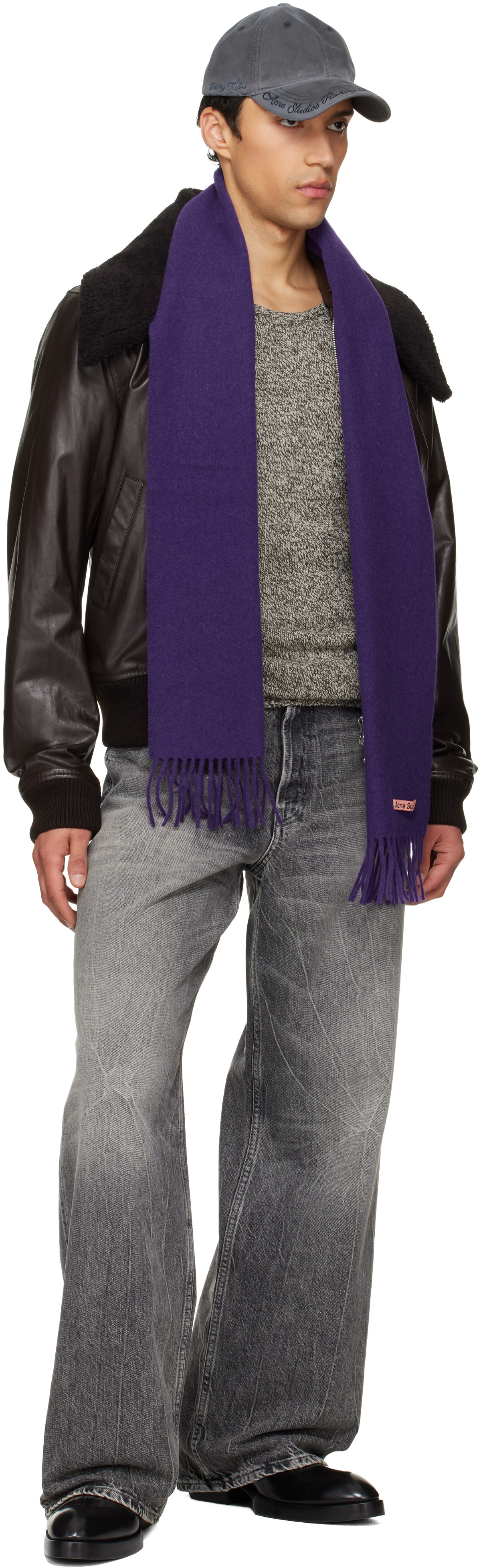 Acne Studios: グレー Loose Fit 1981 ジーンズ | SSENSE 日本