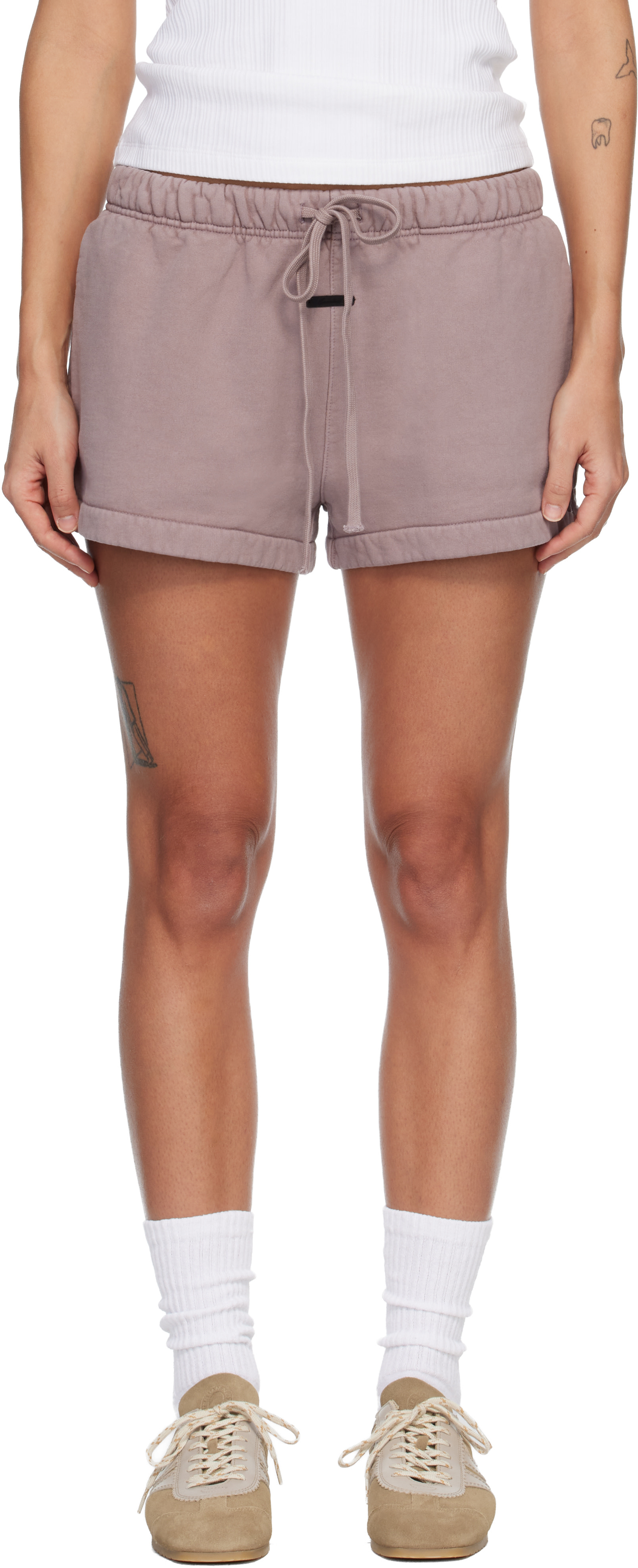 Fear of God ESSENTIALS - Short de course mauve à logo manuscrit