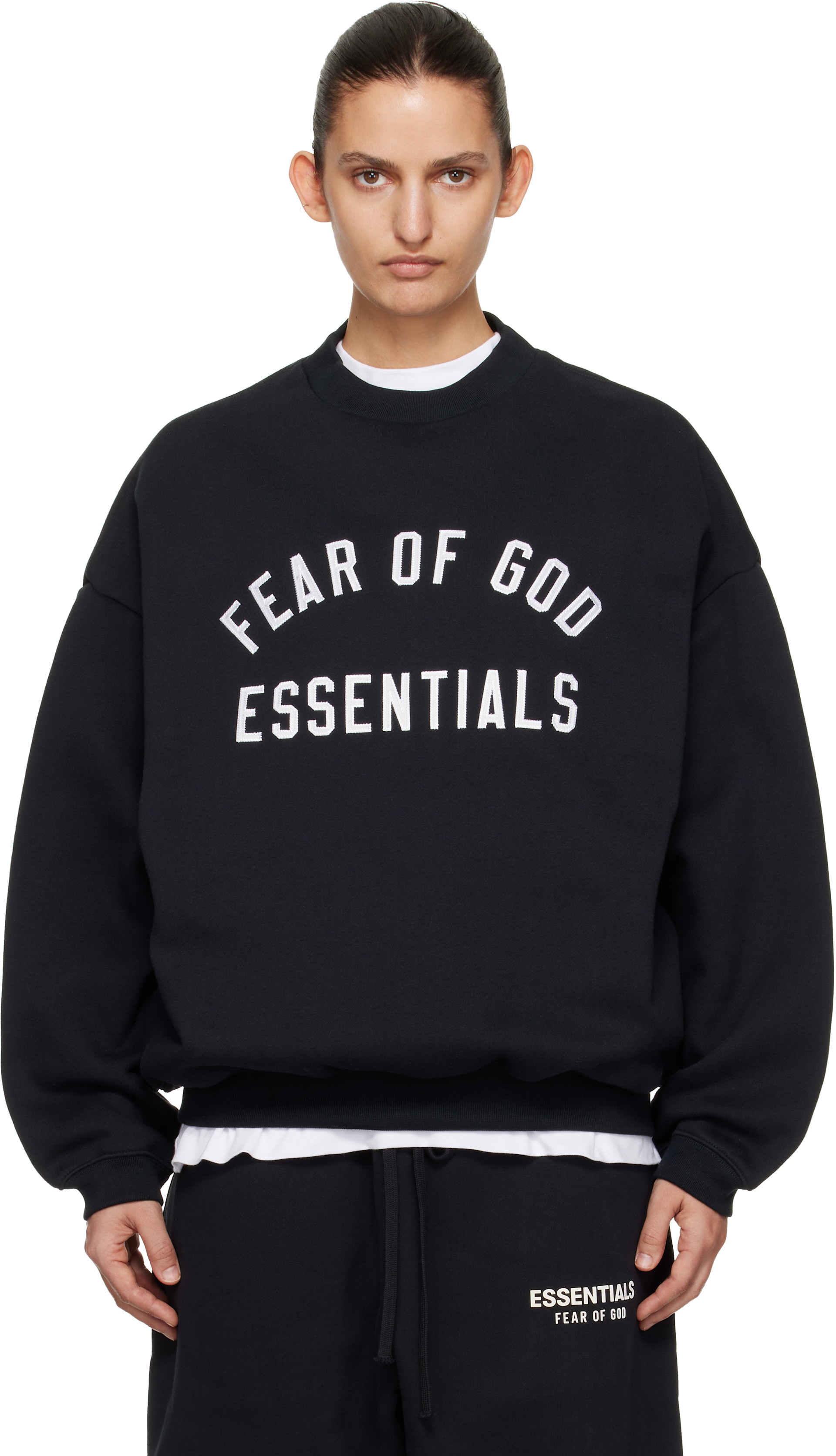 Fear of God ESSENTIALS - Pull molletonné noir à logo de style collégial et à col ras du cou