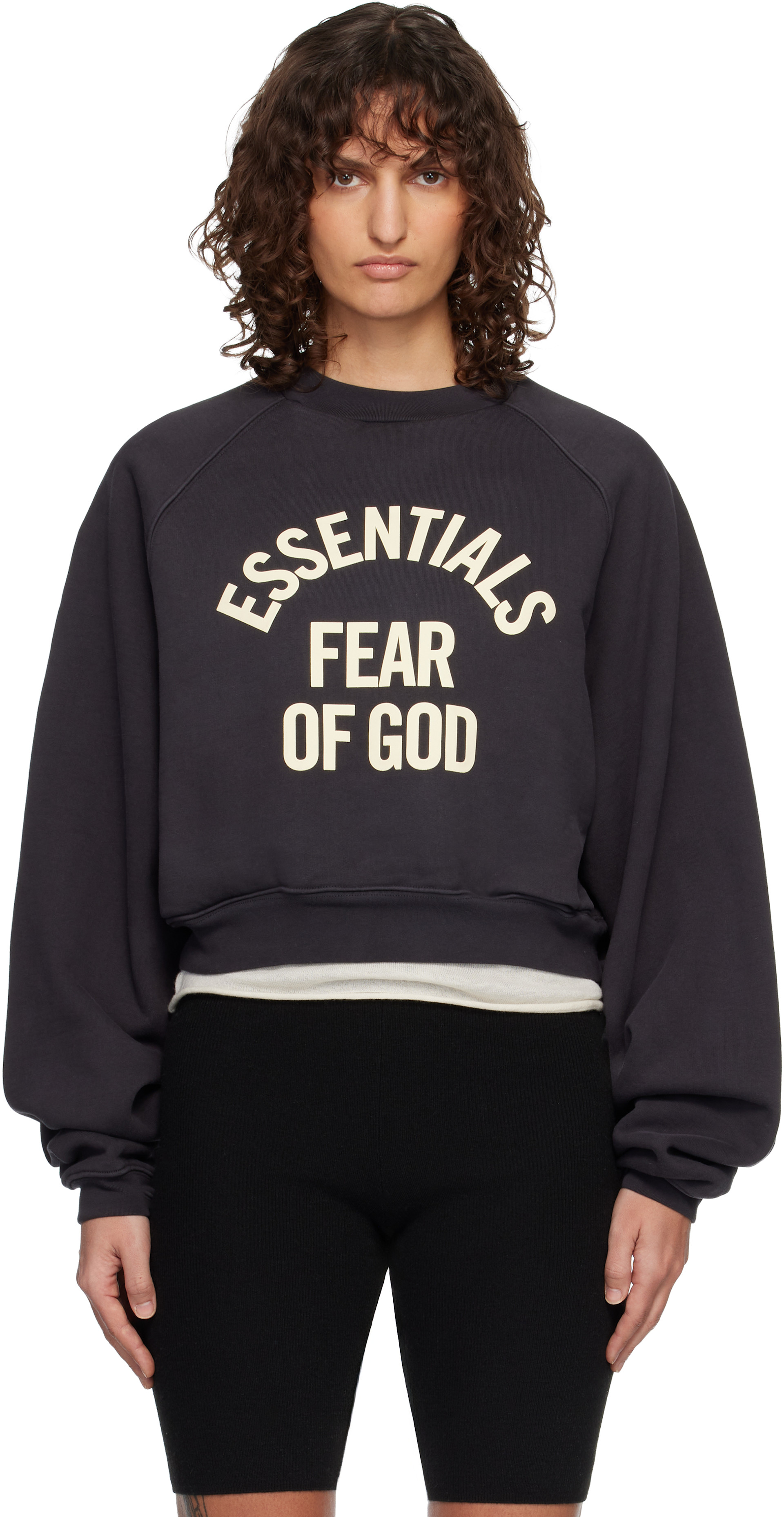 Fear of God ESSENTIALS - 블랙 캠퍼스 90's 크롭 래글런 스웨트셔츠