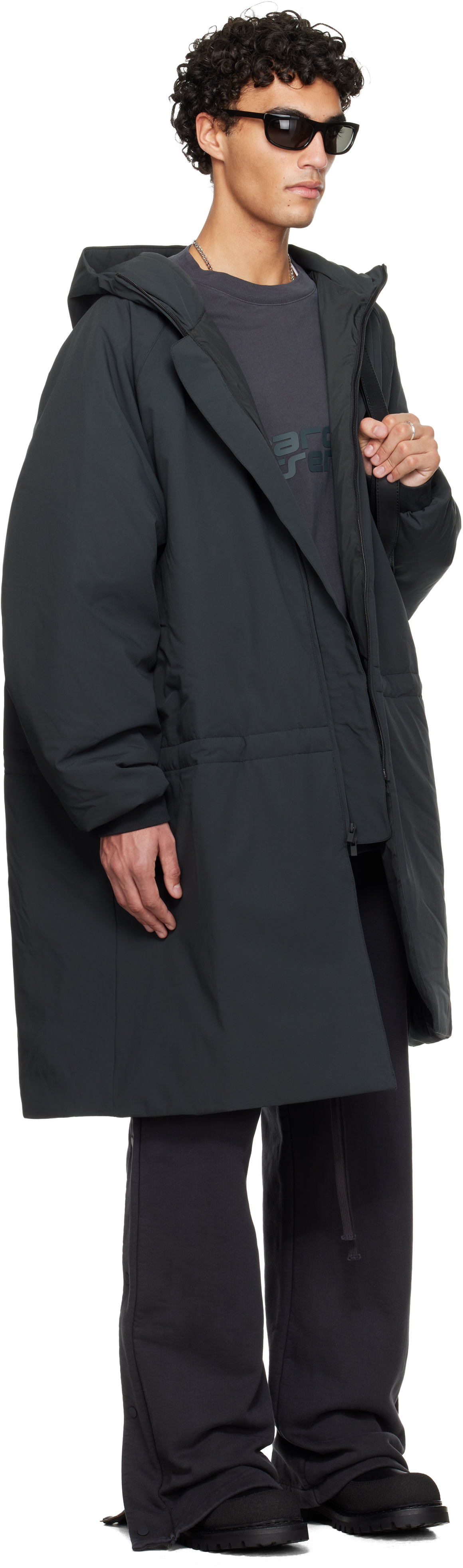 Fear of God ESSENTIALS - Parka gris en nylon technique à capuche - Holiday