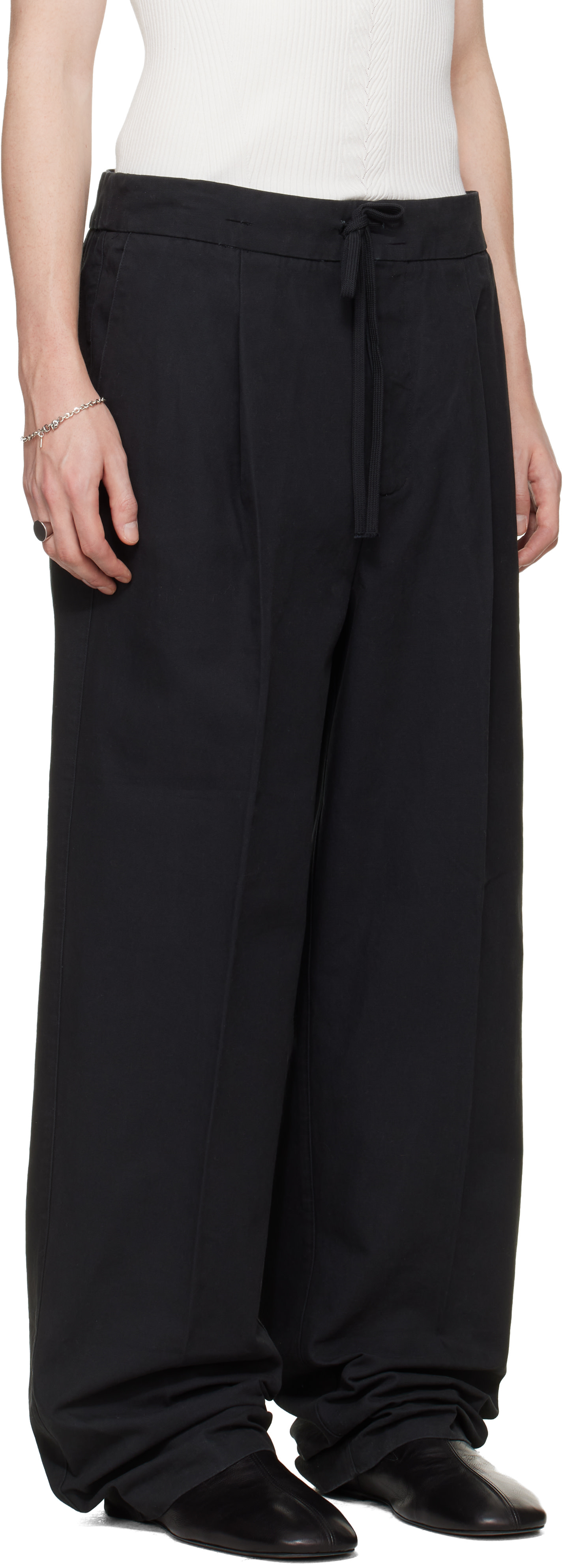 Fear of God ESSENTIALS - Pantalon noir à plis avant