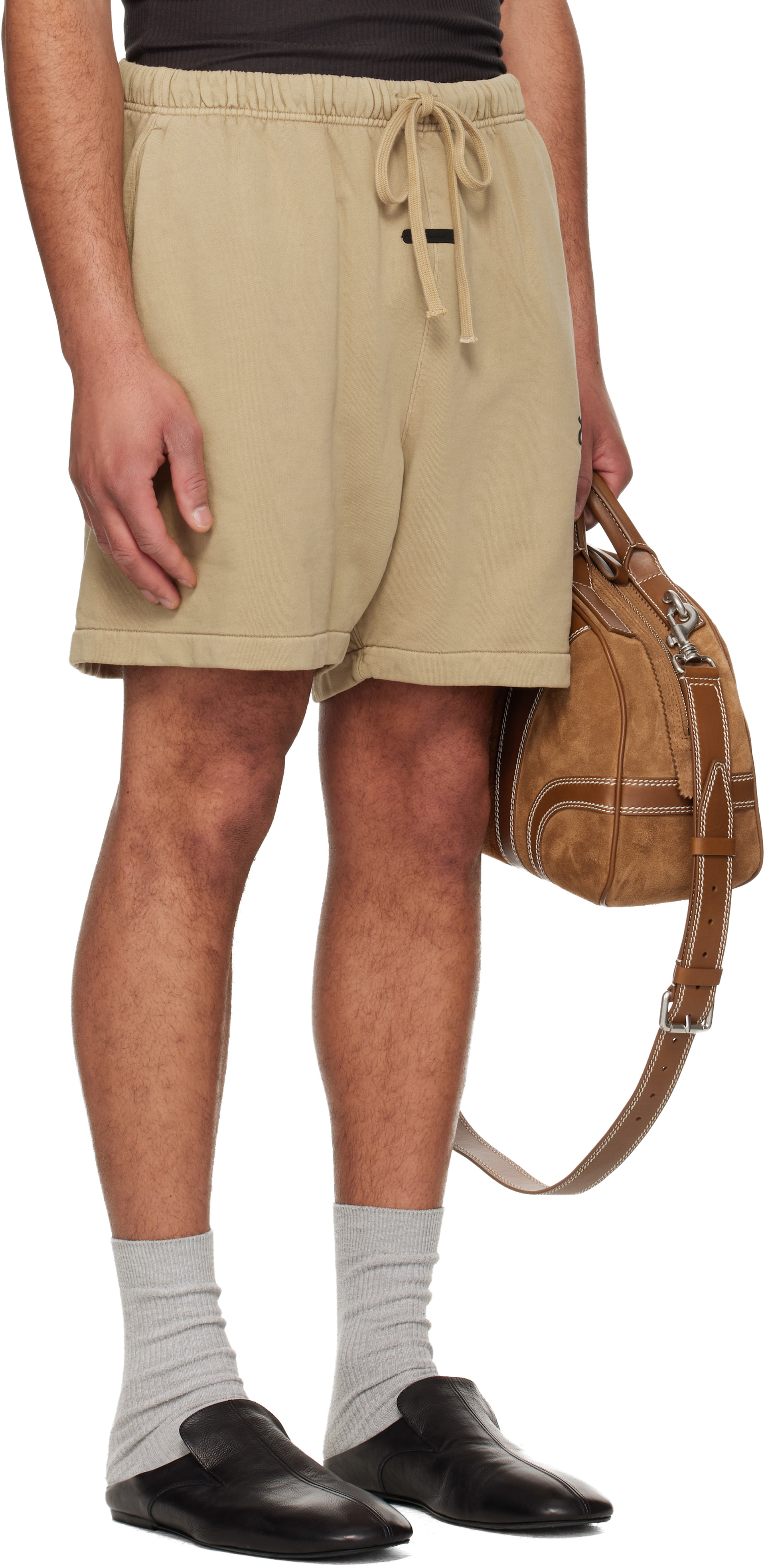 Fear of God ESSENTIALS - Short de survêtement beige à logo Training