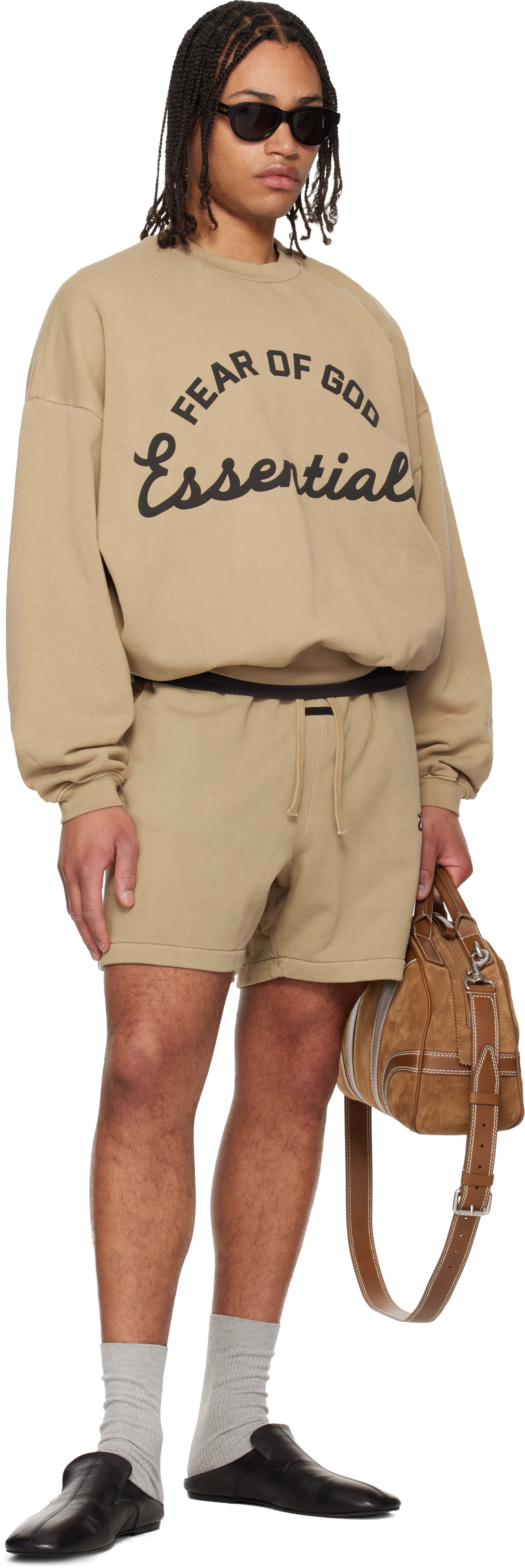 Fear of God ESSENTIALS - Short de survêtement beige à logo Training