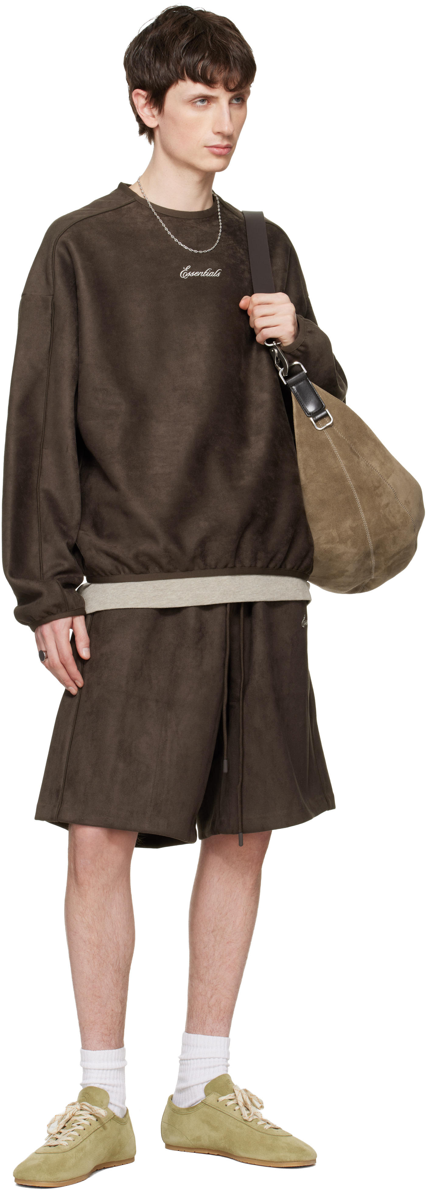 Fear of God ESSENTIALS: ブラウン Signature Modern クルーネック