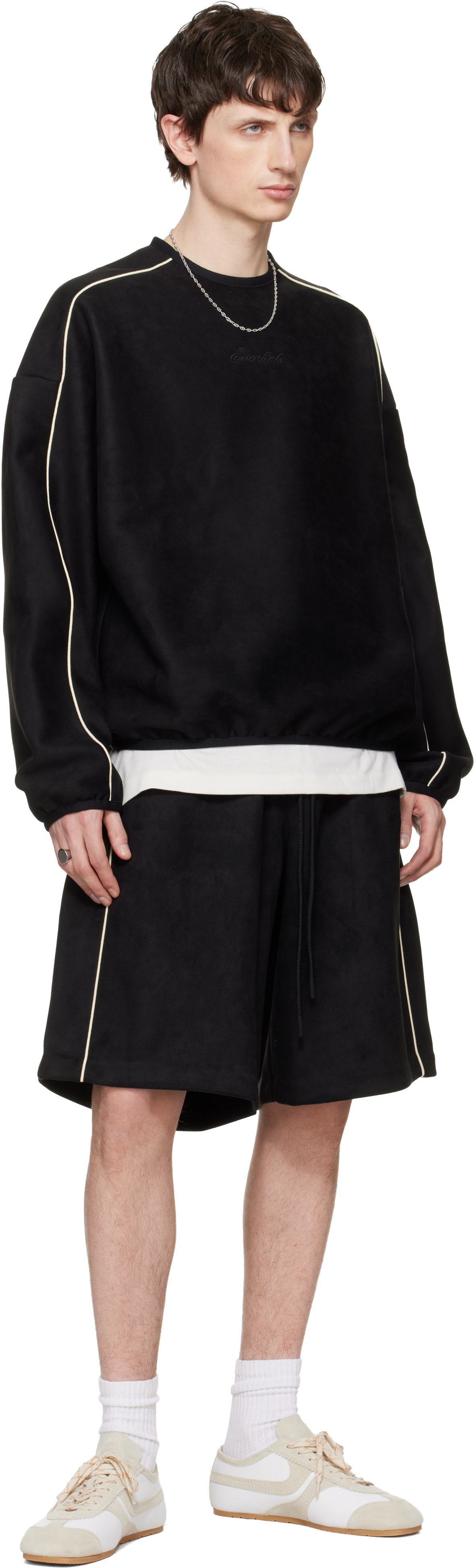 Fear of God ESSENTIALS - Pull molletonné noir en suède synthétique à coupe moderne et à logo