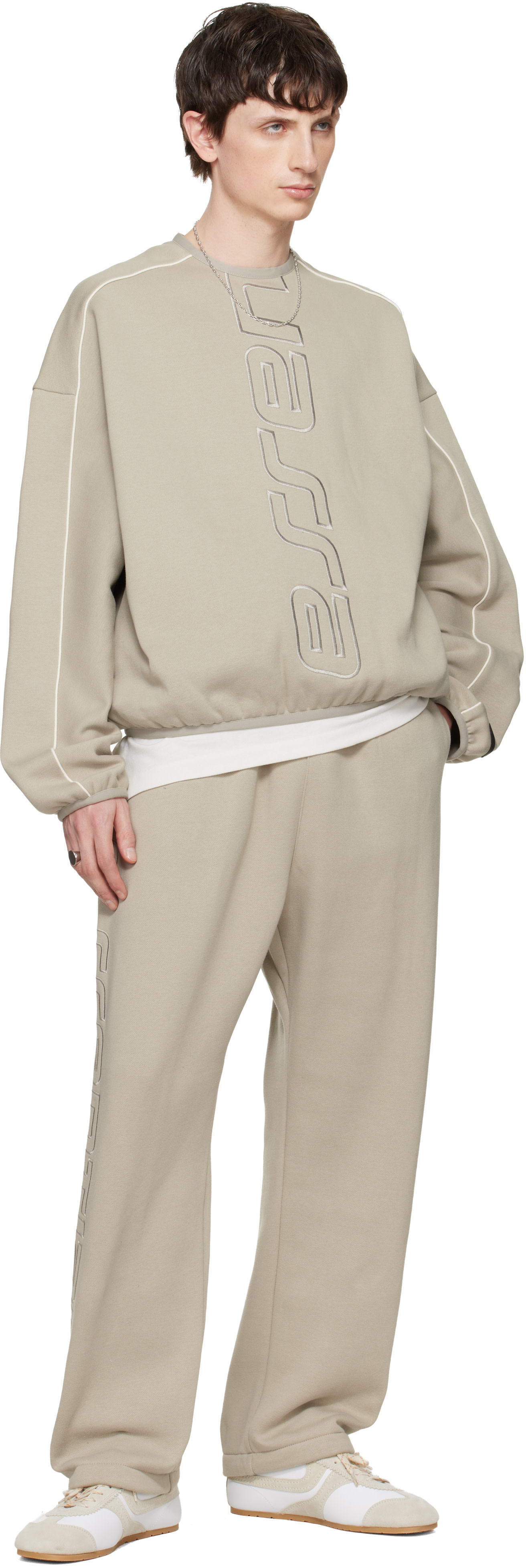 Fear of God ESSENTIALS - Pull molletonné gris à coupe moderne et à logo Active Trace