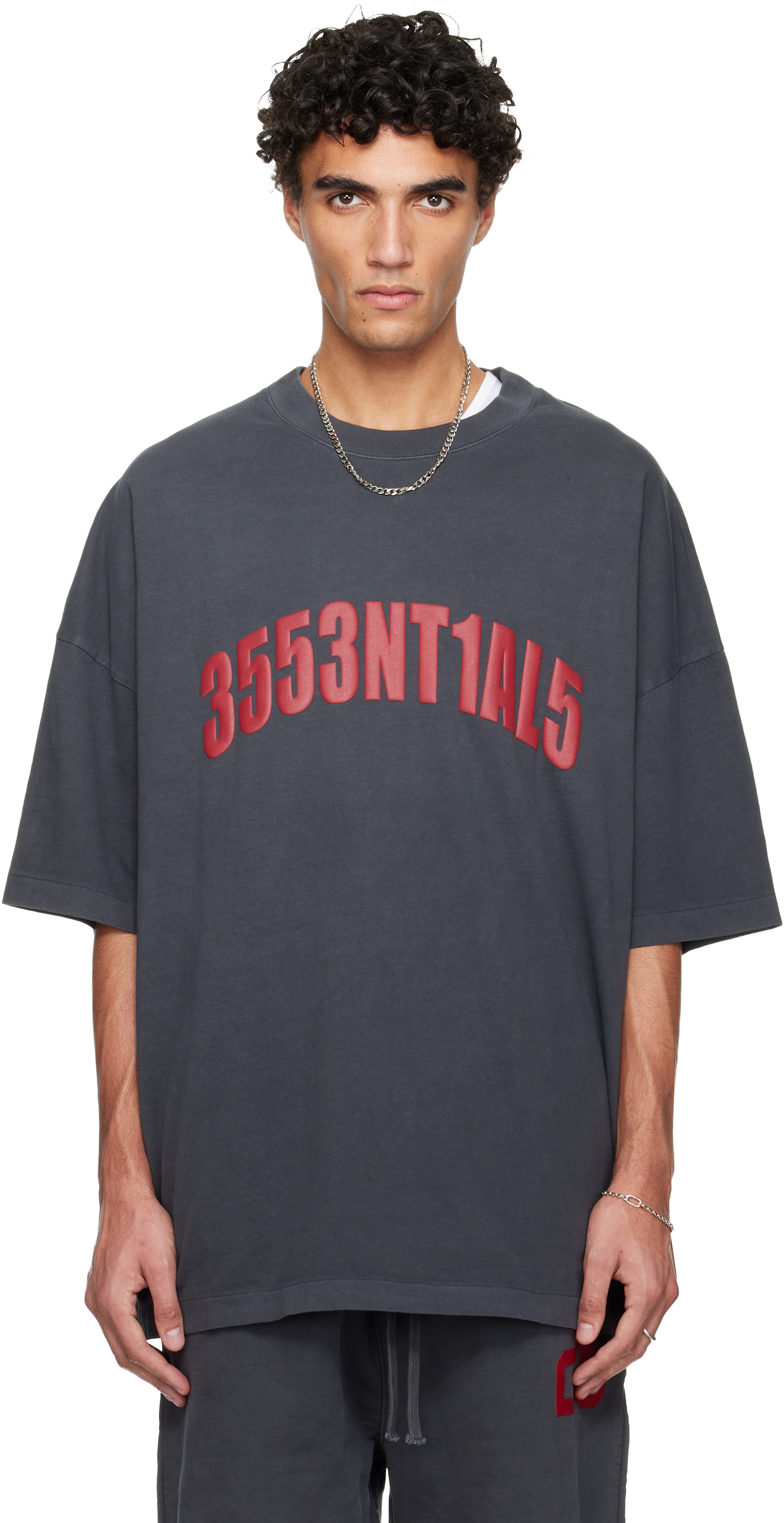 Fear of God ESSENTIALS - 그레이 홀리데이 시카고 90s 티셔츠