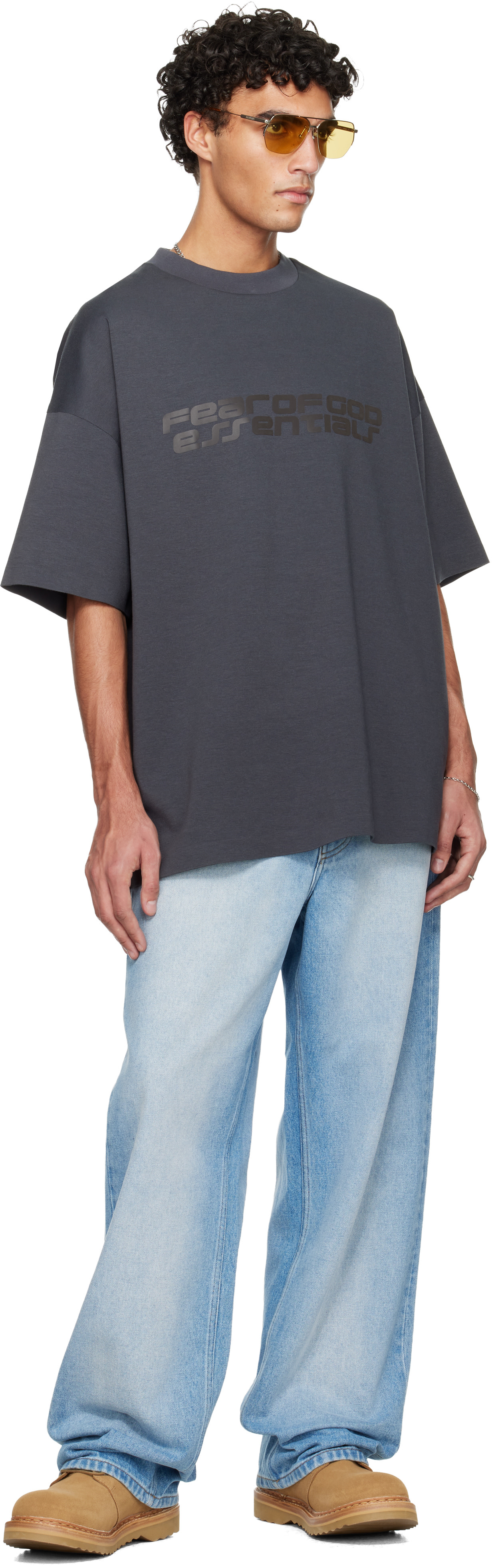 Fear of God ESSENTIALS: グレー Holiday 90s 半袖Tシャツ | SSENSE 日本