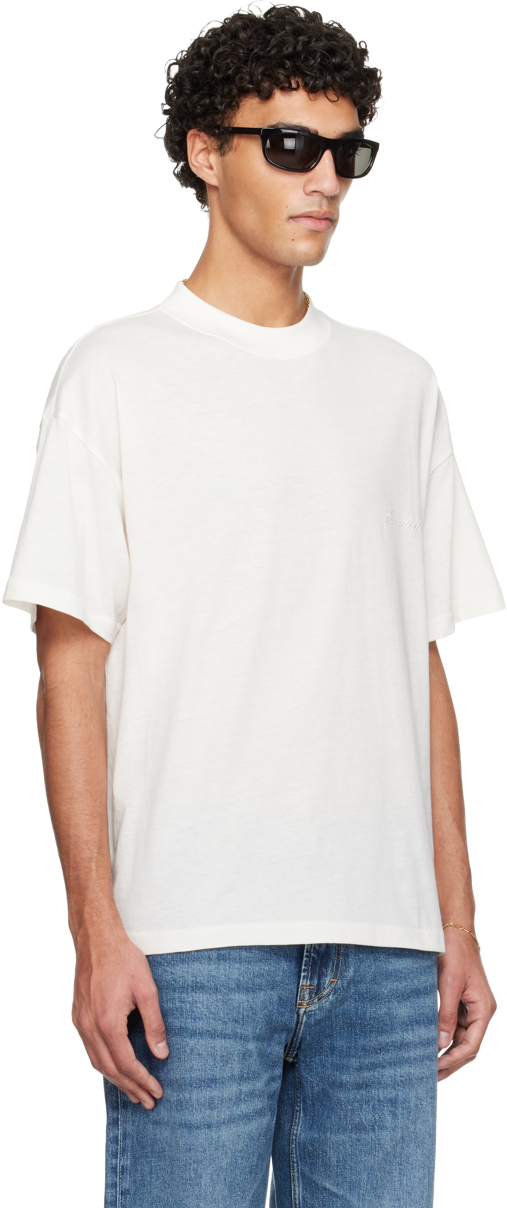 Fear of God ESSENTIALS: オフホワイト Holiday Embroidered Essential