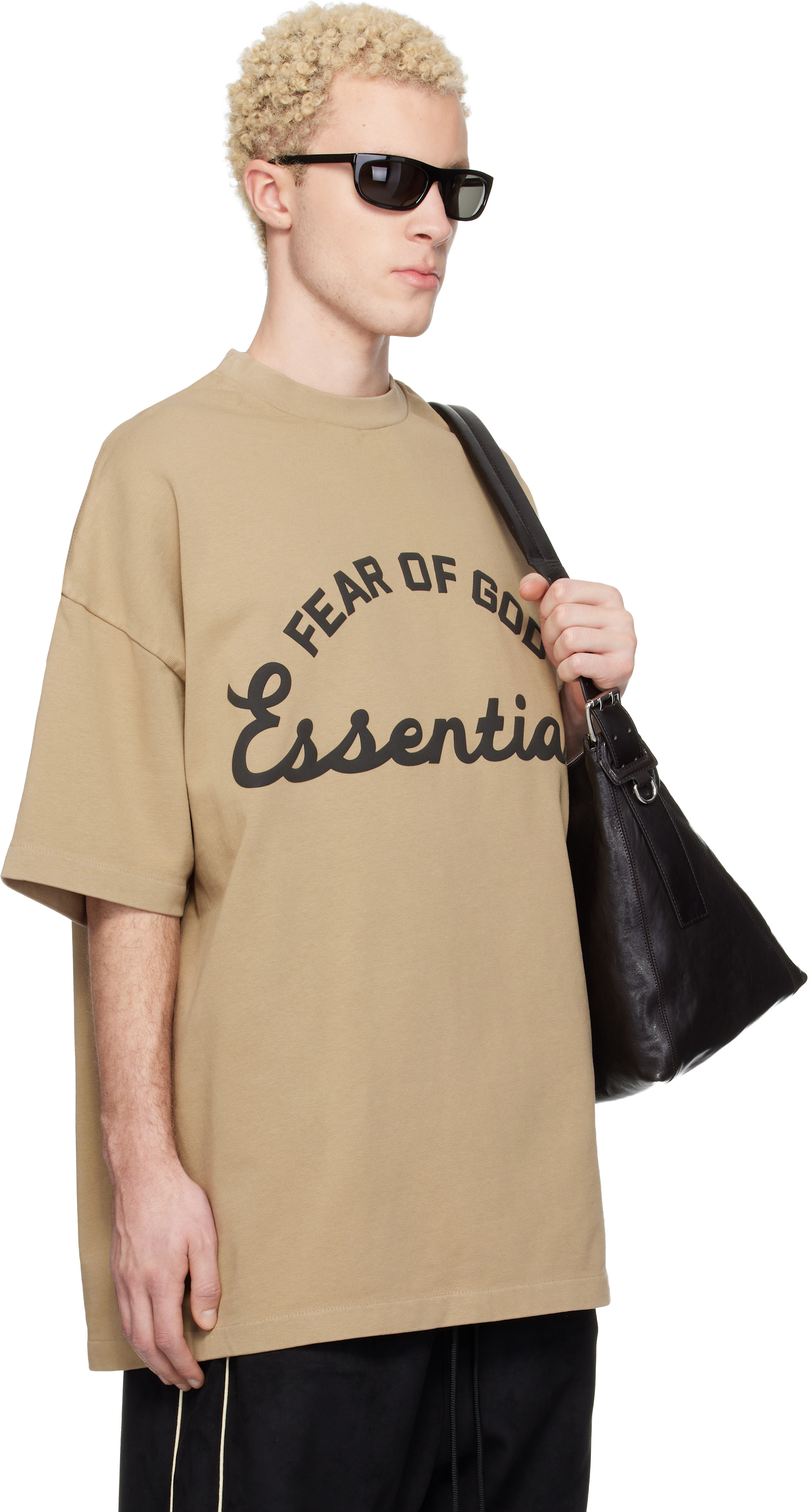 Fear of God ESSENTIALS: ベージュ Training 90s 半袖Tシャツ | SSENSE