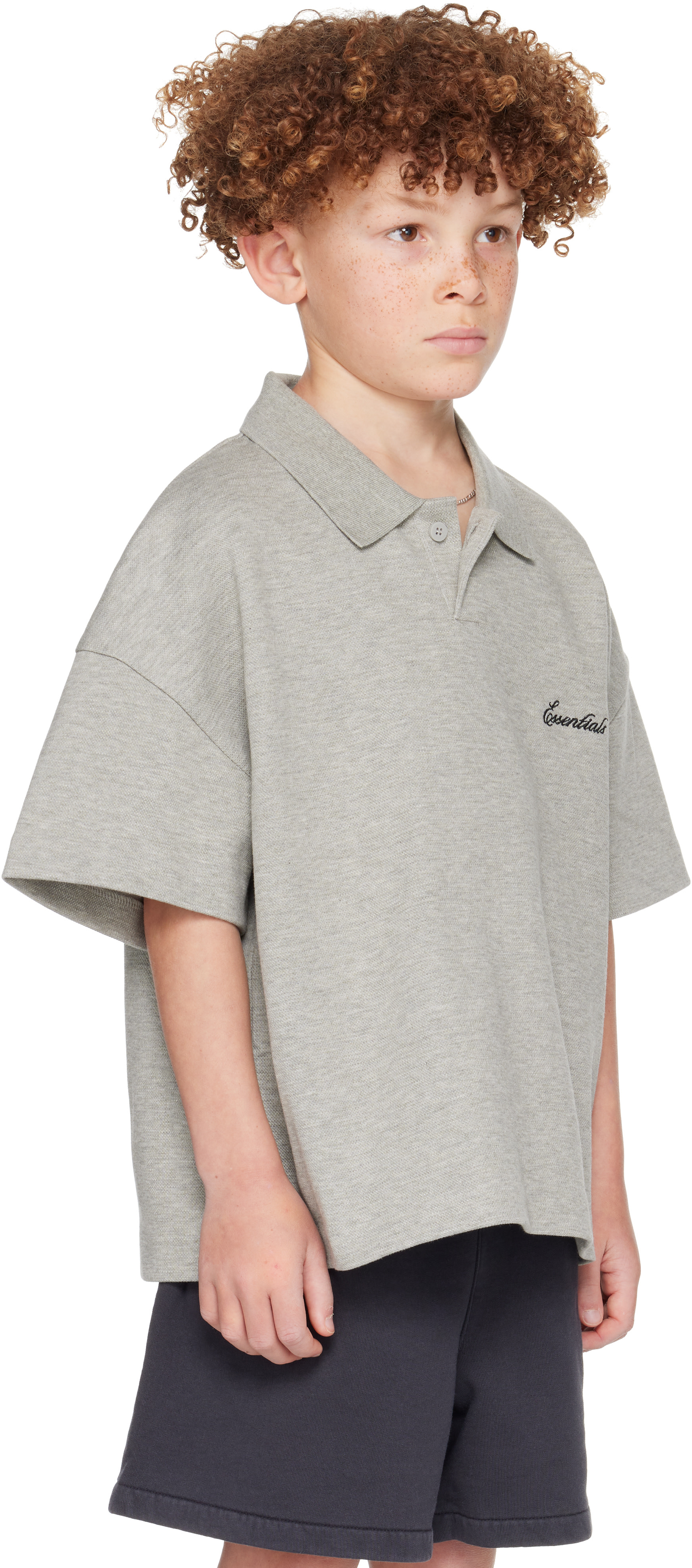 Fear of God ESSENTIALS: キッズ｜グレー Signature Classic 半袖