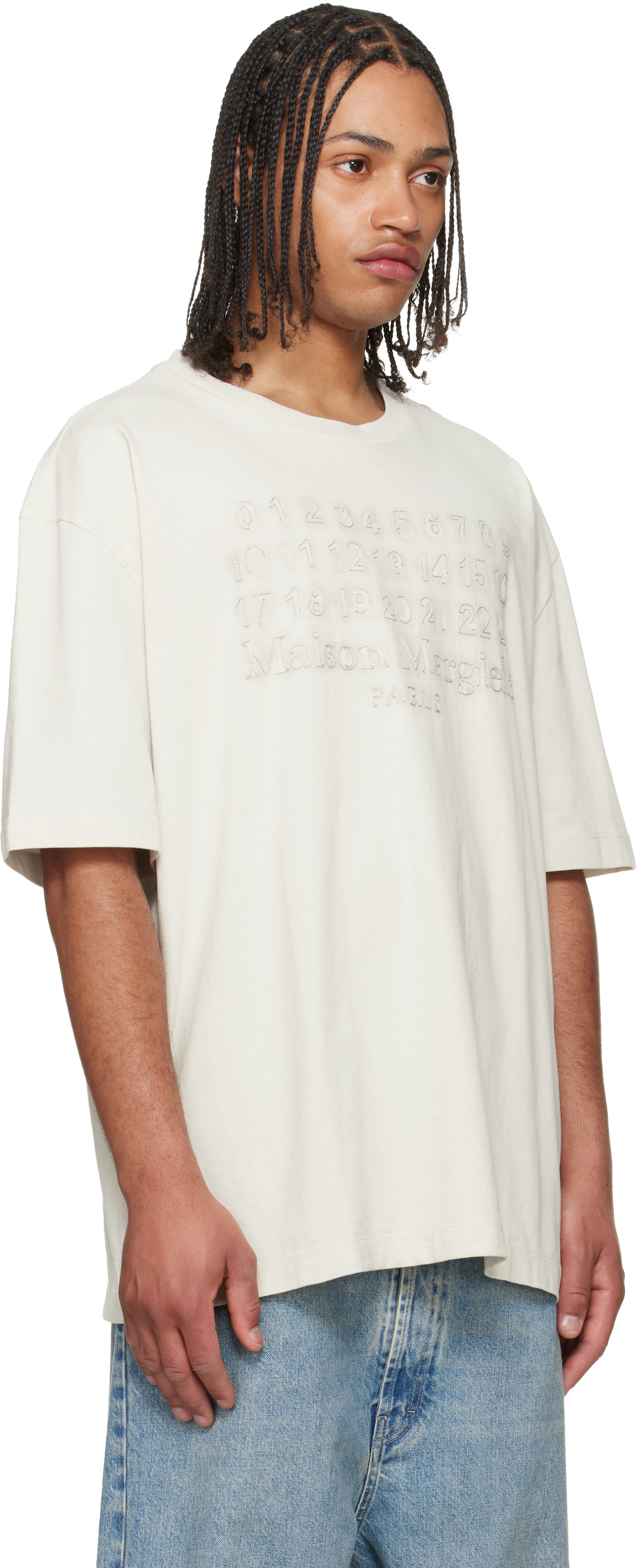Maison Margiela: オフホワイト ロゴ刺繍 Tシャツ | SSENSE 日本