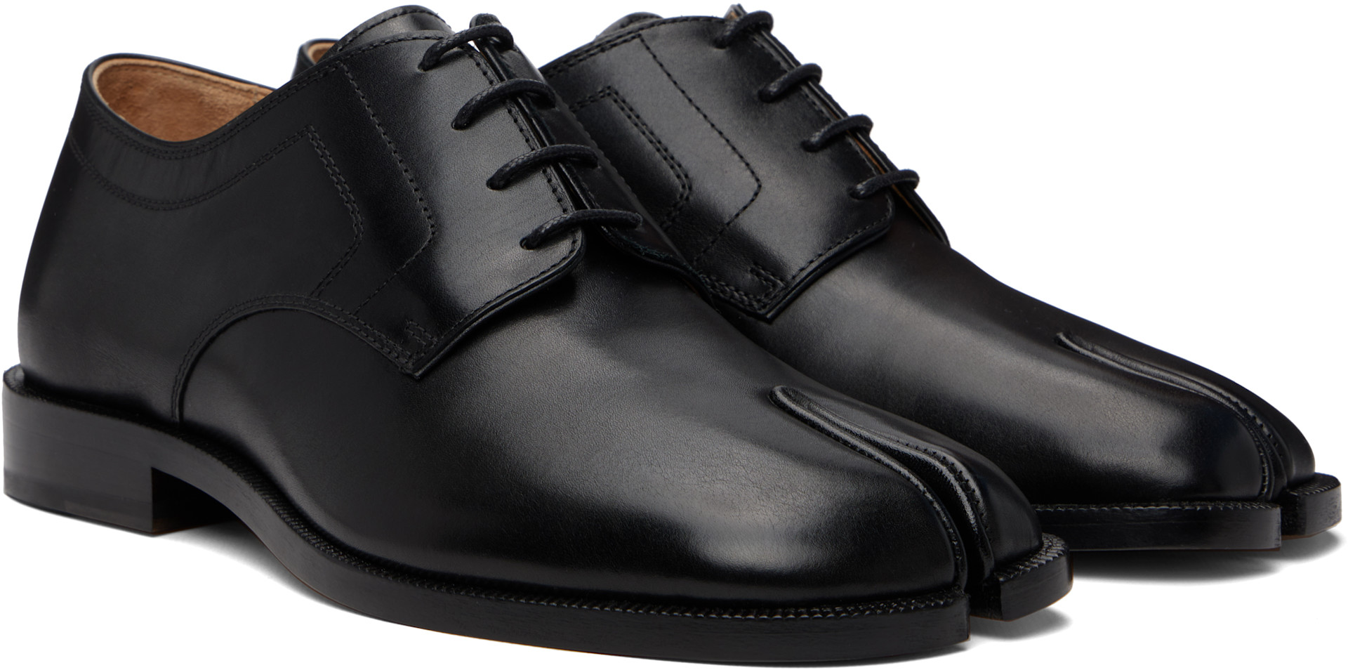 Maison Margiela: ブラック Tabi City レースアップダービー | SSENSE 日本