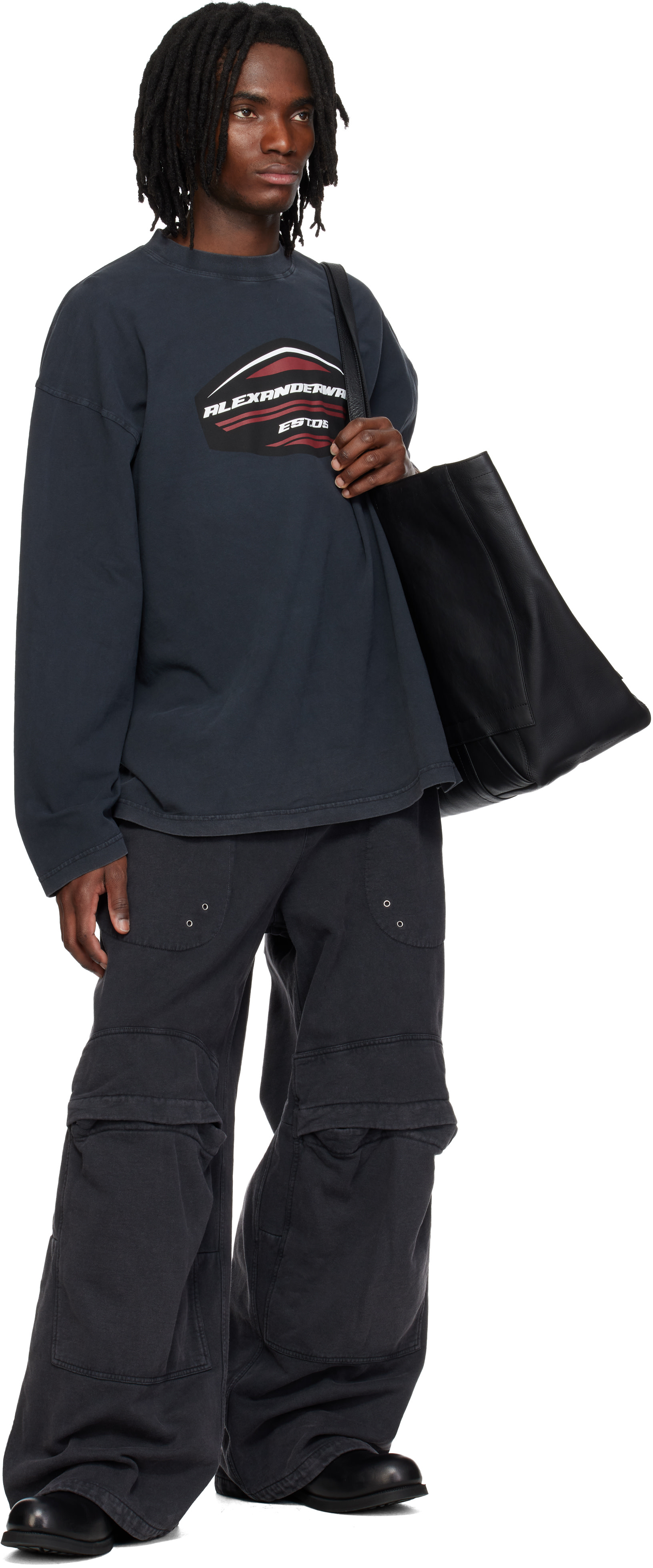 Alexander Wang: ブラック Shield Graphic 長袖Tシャツ | SSENSE 日本