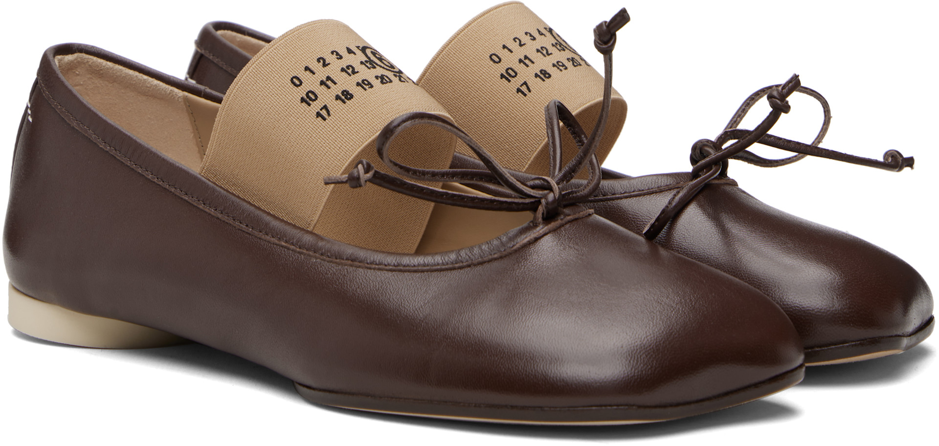 MM6 Maison Margiela: ブラウン Anatomic Numeric フラットシューズ
