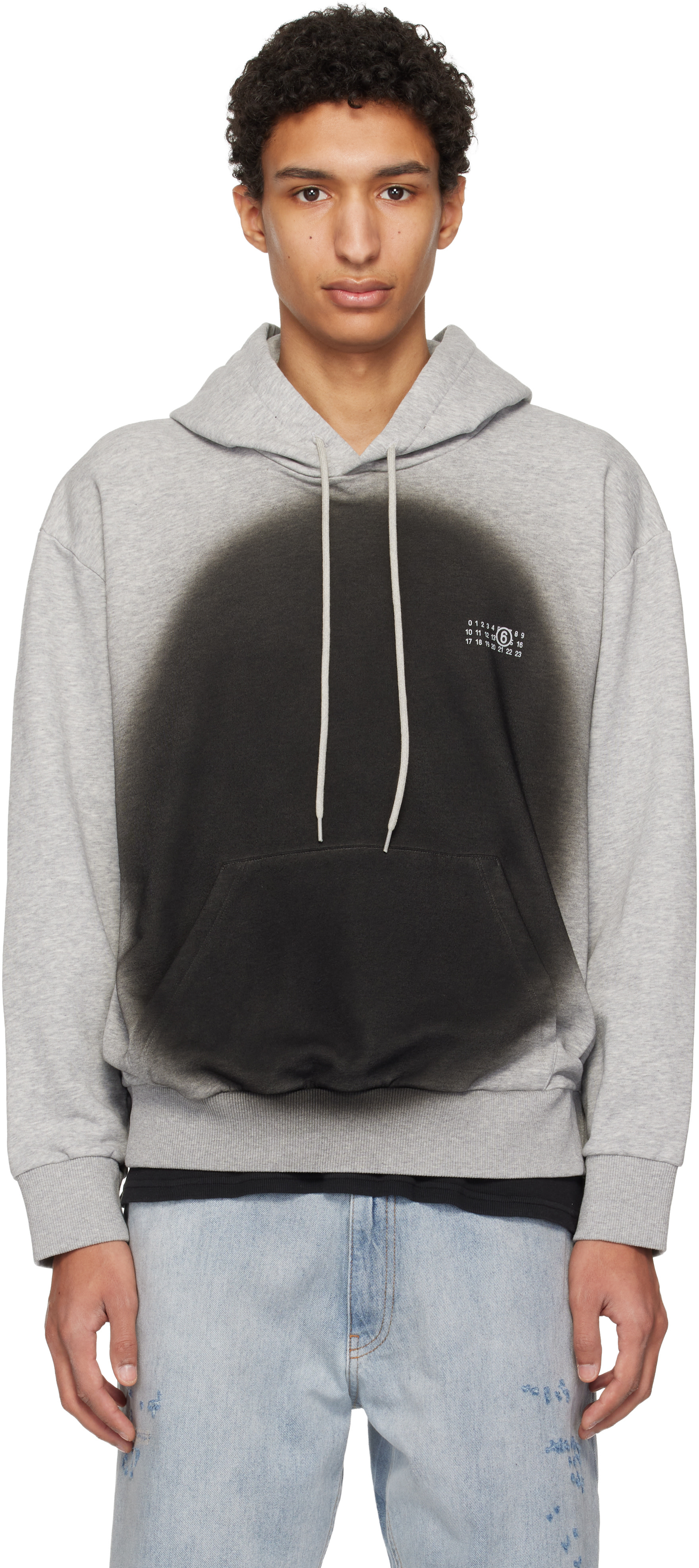 MM6❤️ Maison Margiela❤️ グラフィティ ノースリーブ パーカー MM6 Maison Margiela: Gray Spray Print Hoodie | SSENSE
