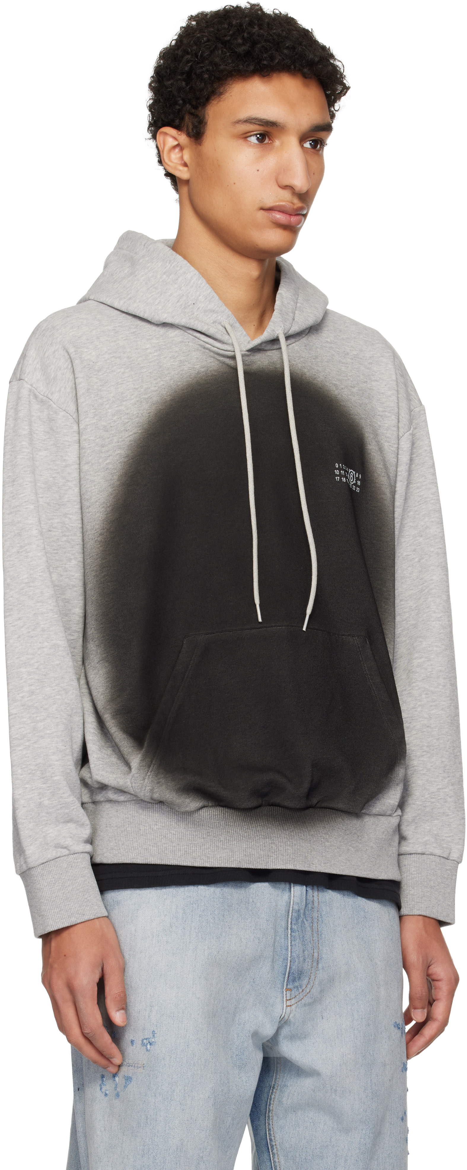 MM6 Maison Margiela - Pull à capuche gris à effet aérosol